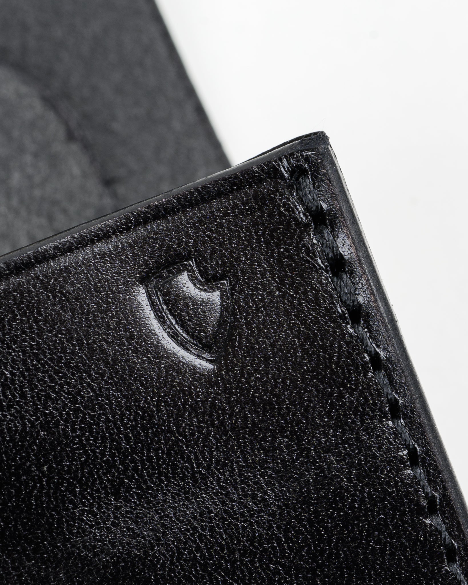 IHG-086 Mini Trucker Wallet - BLACK