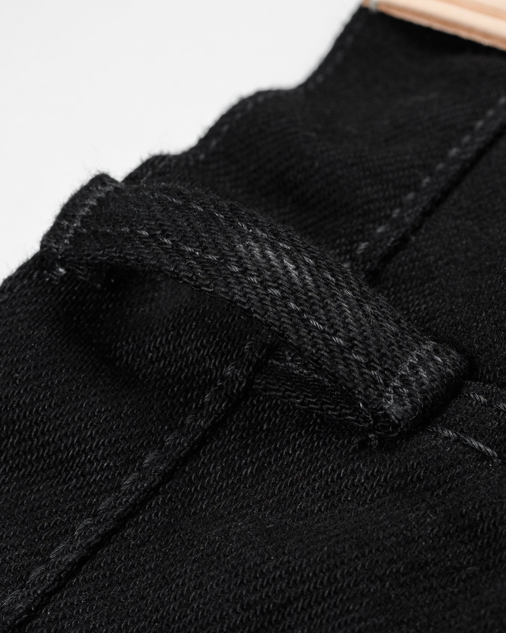 IH-666S-SBG - BLACK