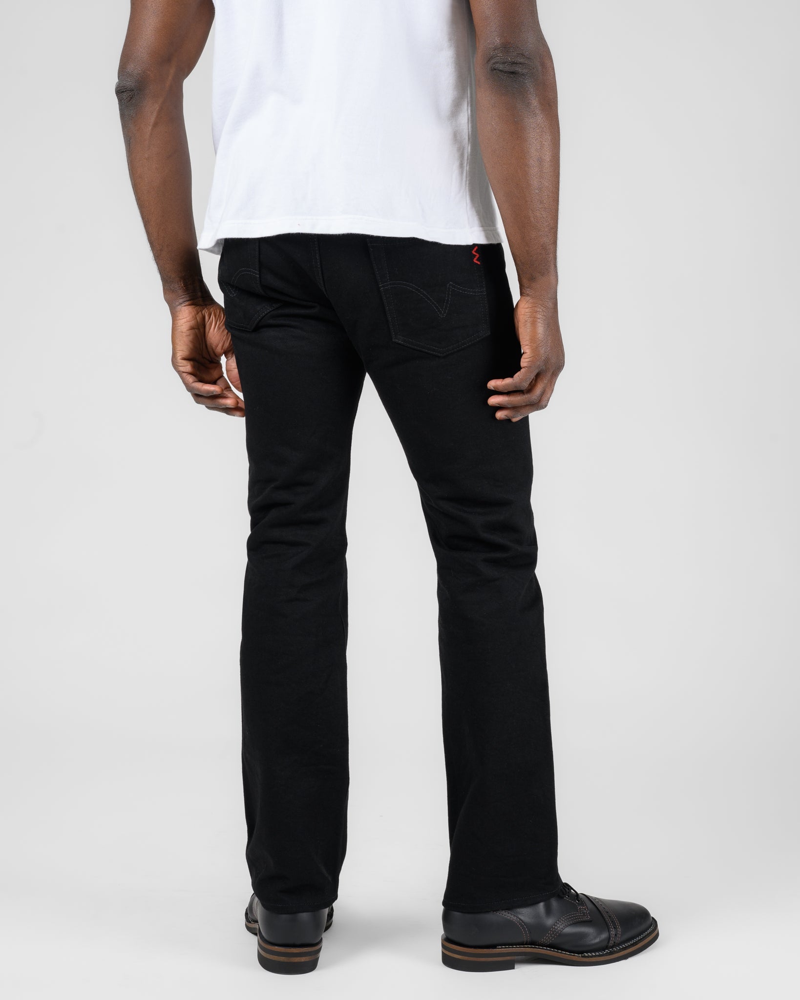 IH-666S-142BB 14OZ - BLACK/BLACK