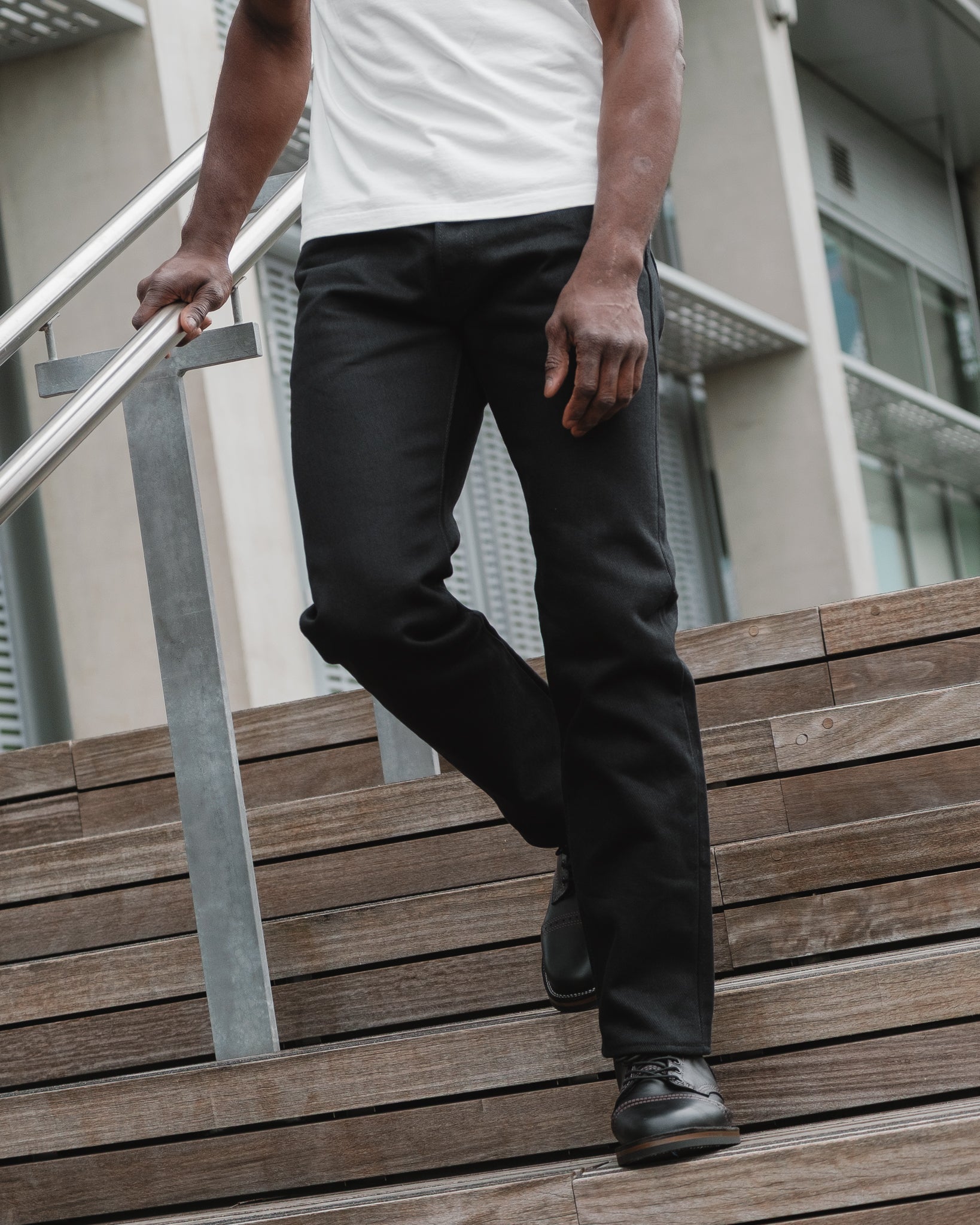 IH-666S-SBG - BLACK