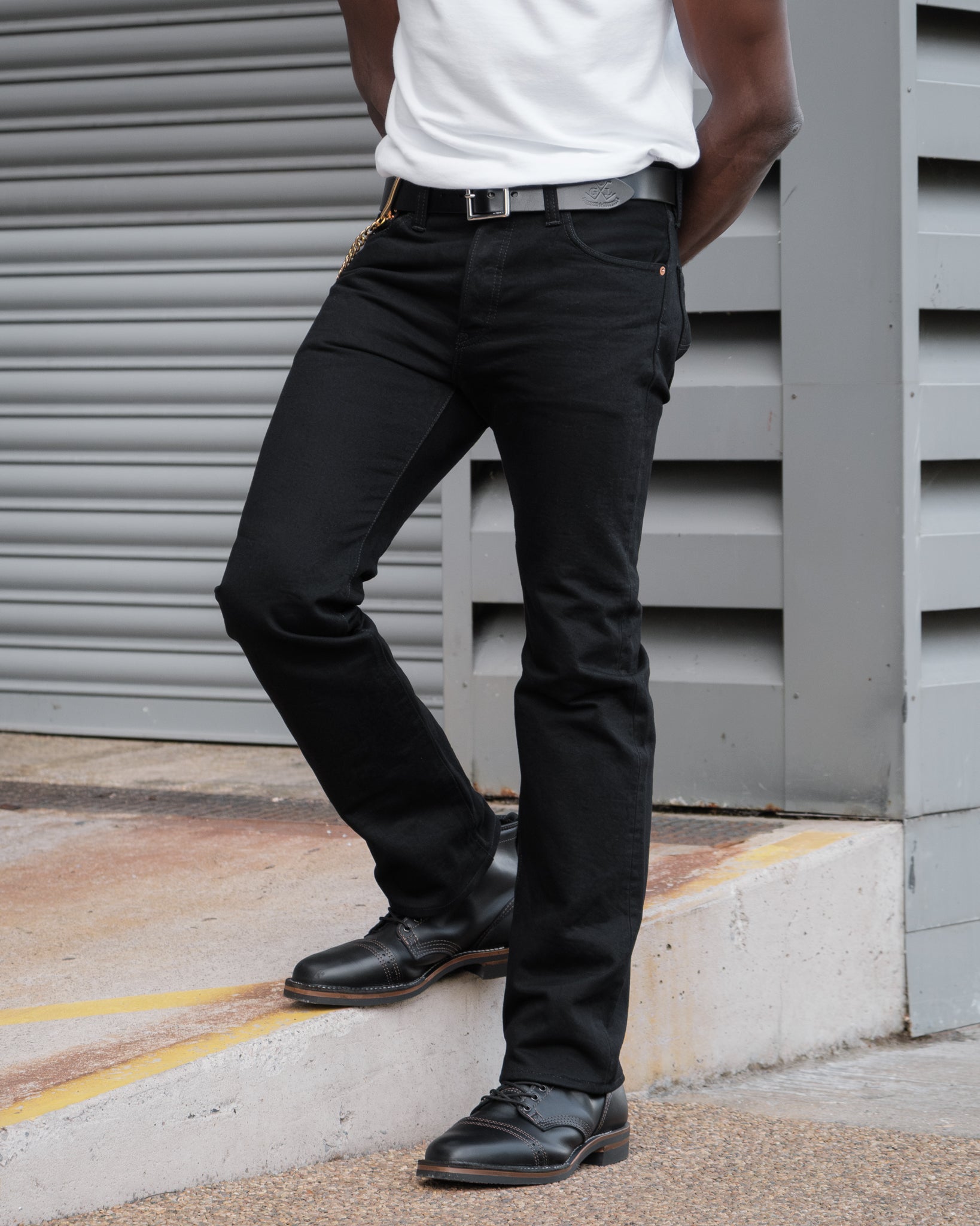 IH-666S-142BB 14OZ - BLACK/BLACK