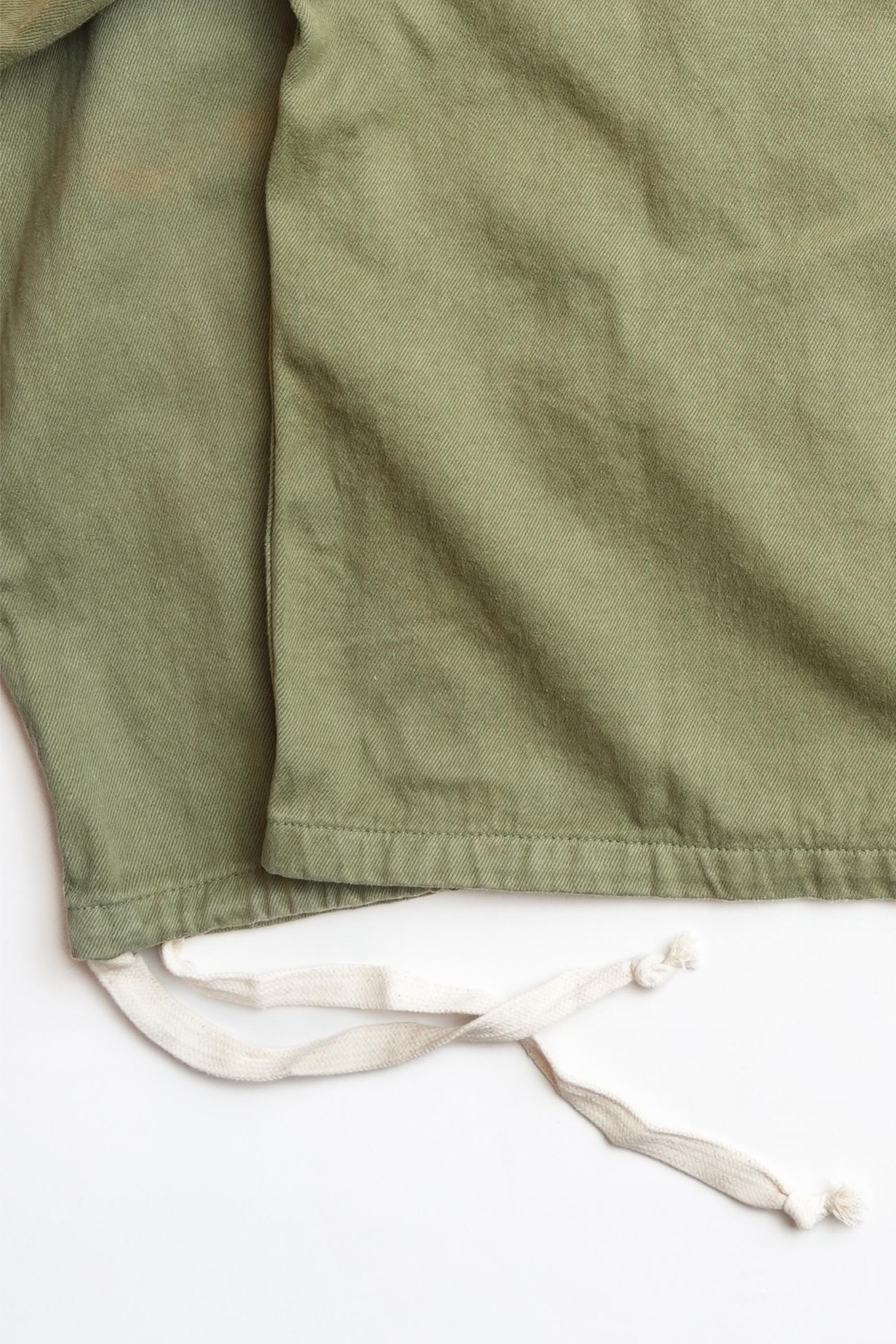 COMMUNITY OF LOVERS JACKET - LEAF GREEN
