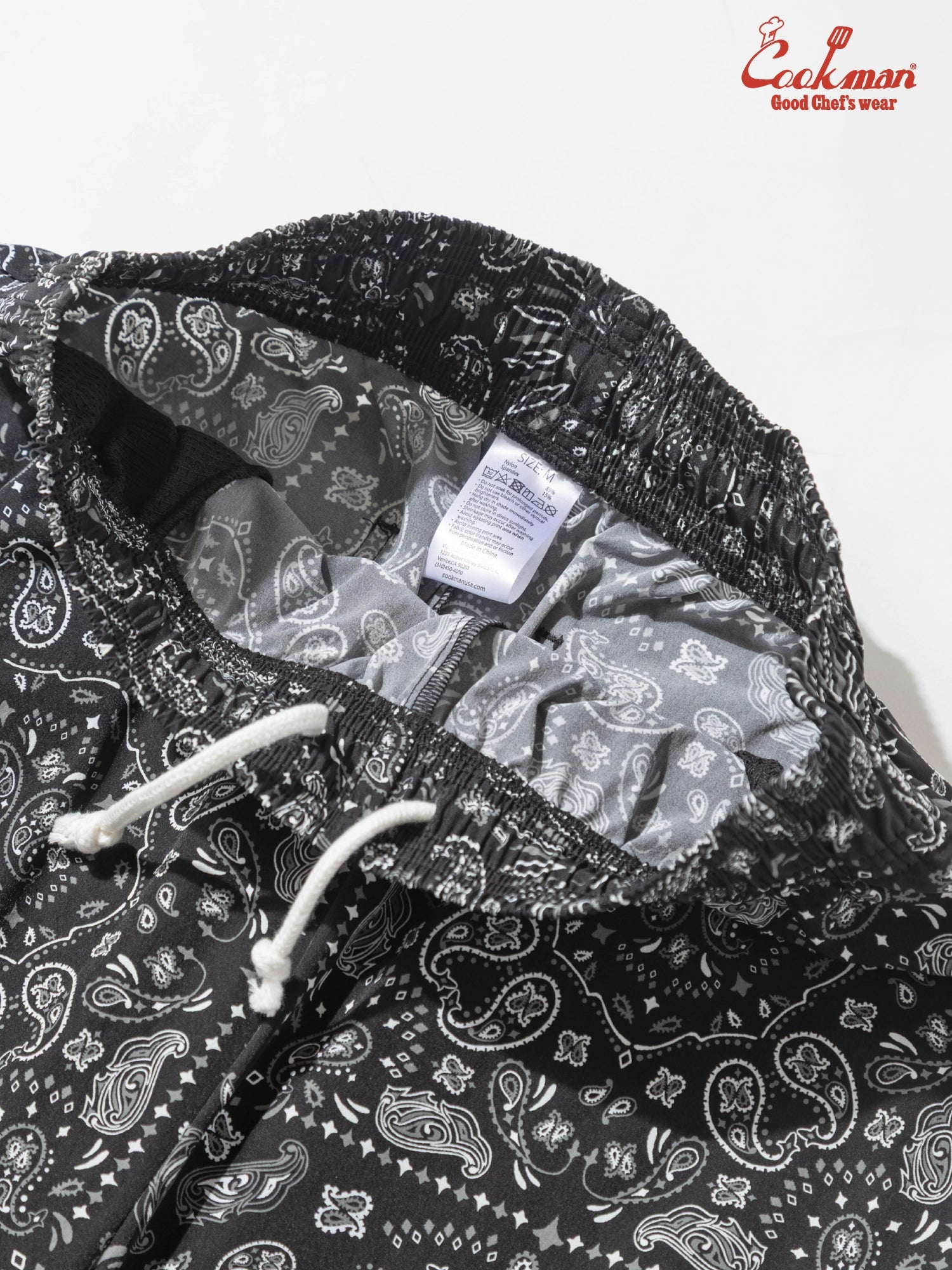 CHEF SHORT PANTS LIGHT PAISLEY - BLACK