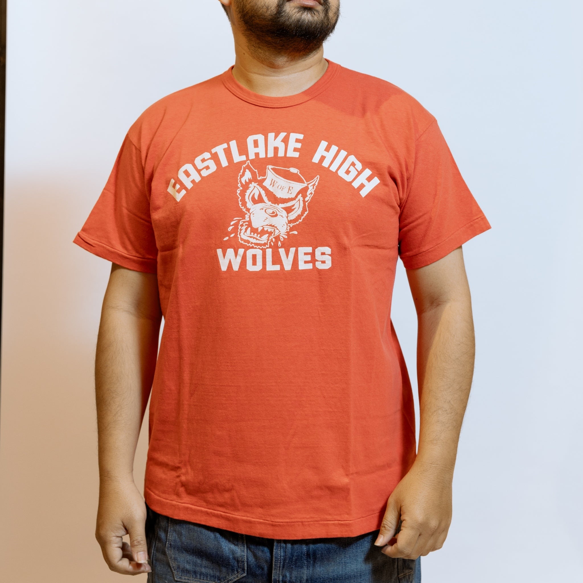 4064 WOLVES - RED