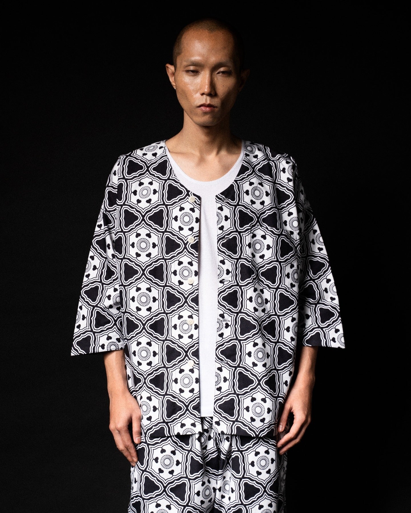 GOTCH JINJYA TRIBAL SHIRT - BLACK/WHITE