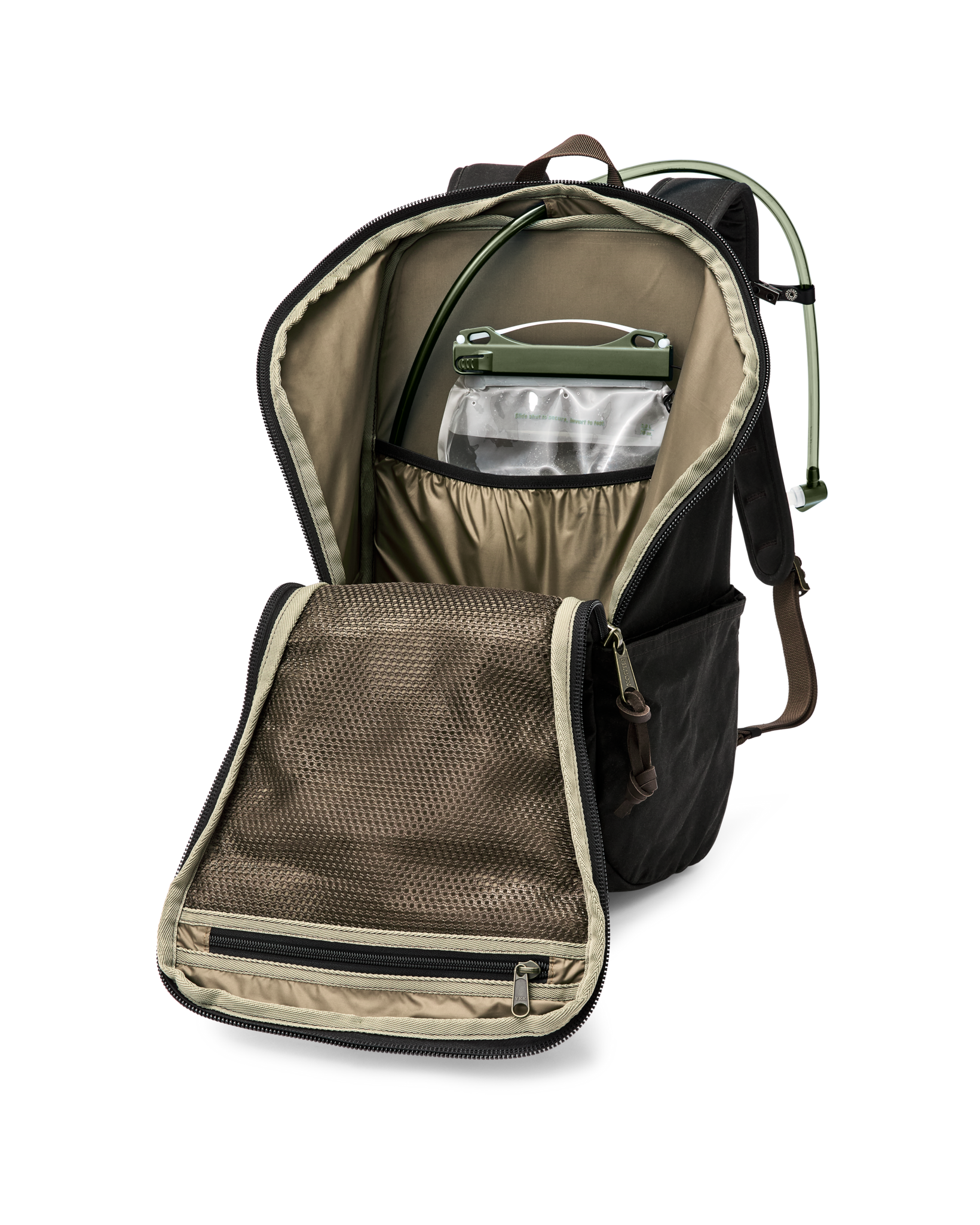 TRAPPER CREEK 28L BACKPACK - DARK TIMBER