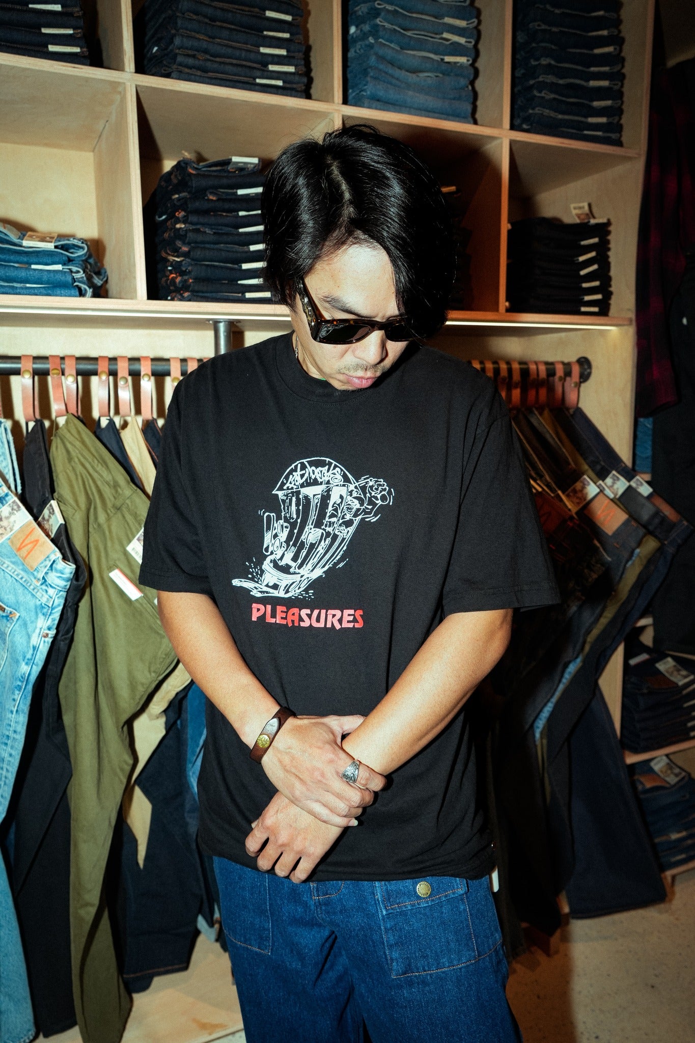 9th STREET TEE S/S - BLACK