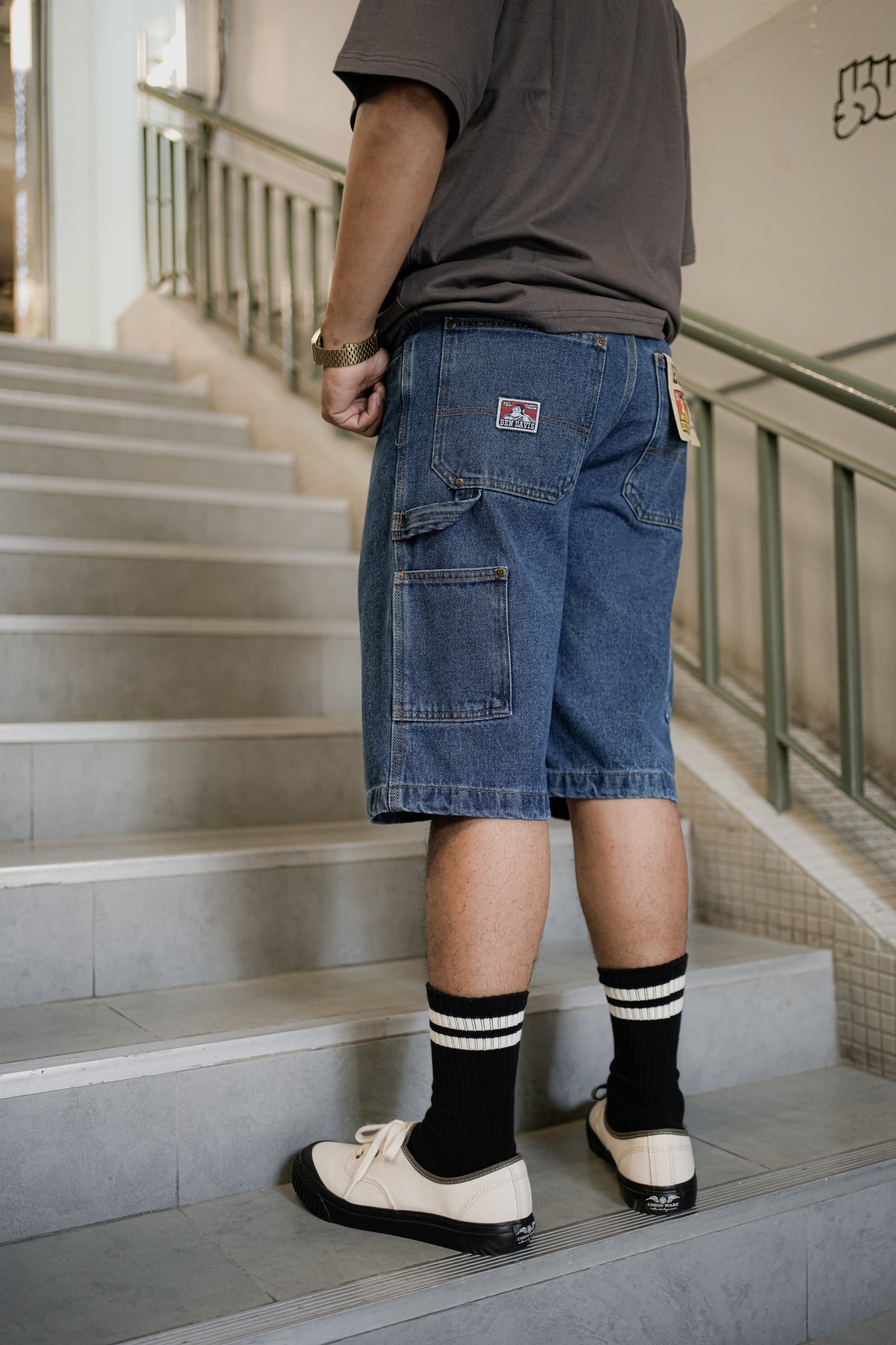 CARPENTER SHORTS - WASHED INDIGO