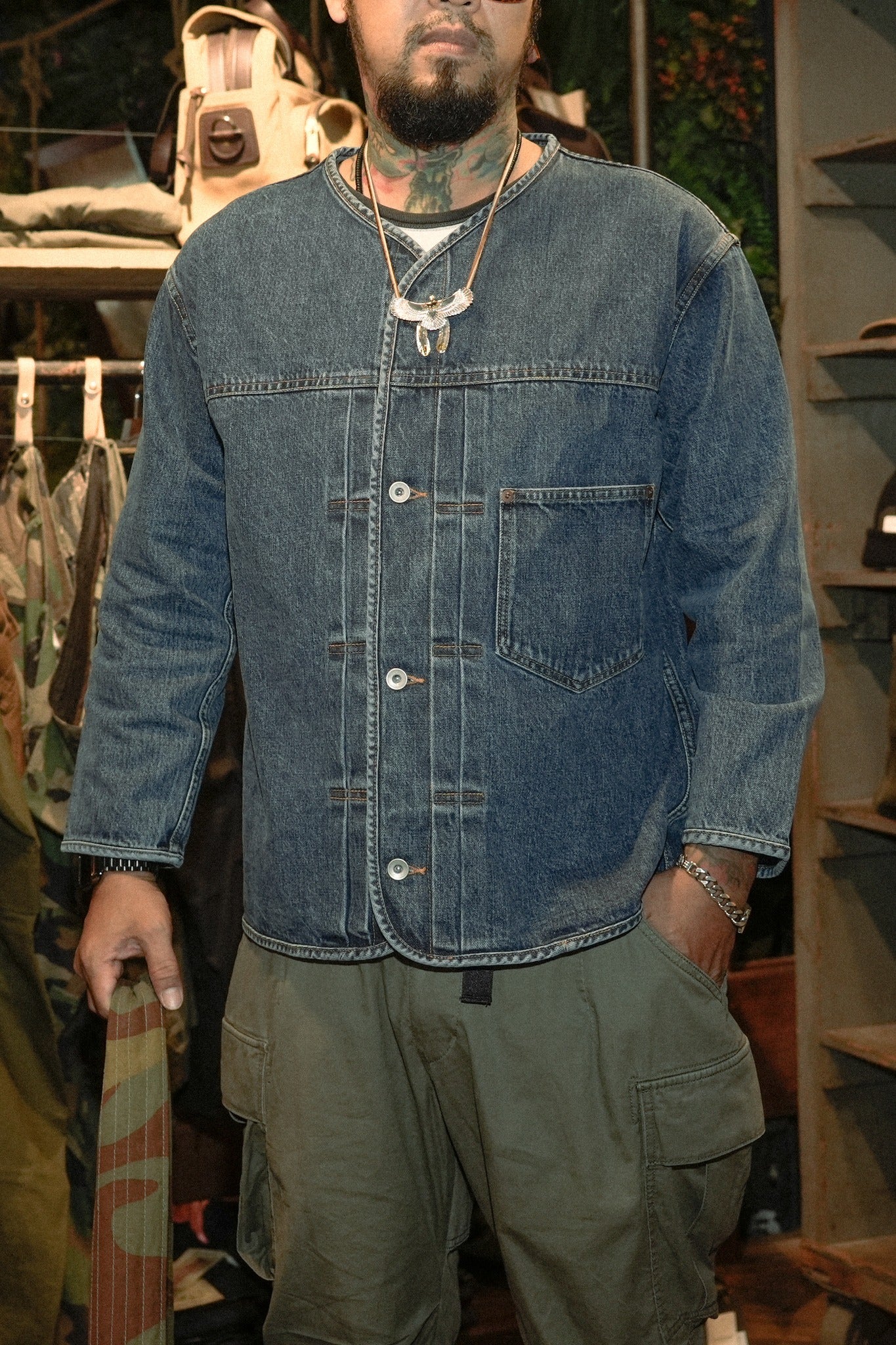 COTTON SELVEDGE DENIM 1ST COLLARLESS JACKET - INDIGO