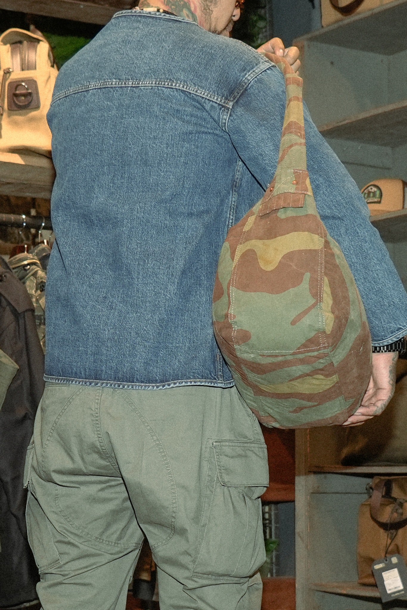 ITALIAN MILITARY 60S CAMO M1929 REMAKE NEWSPAPER BAG - VINTAGE