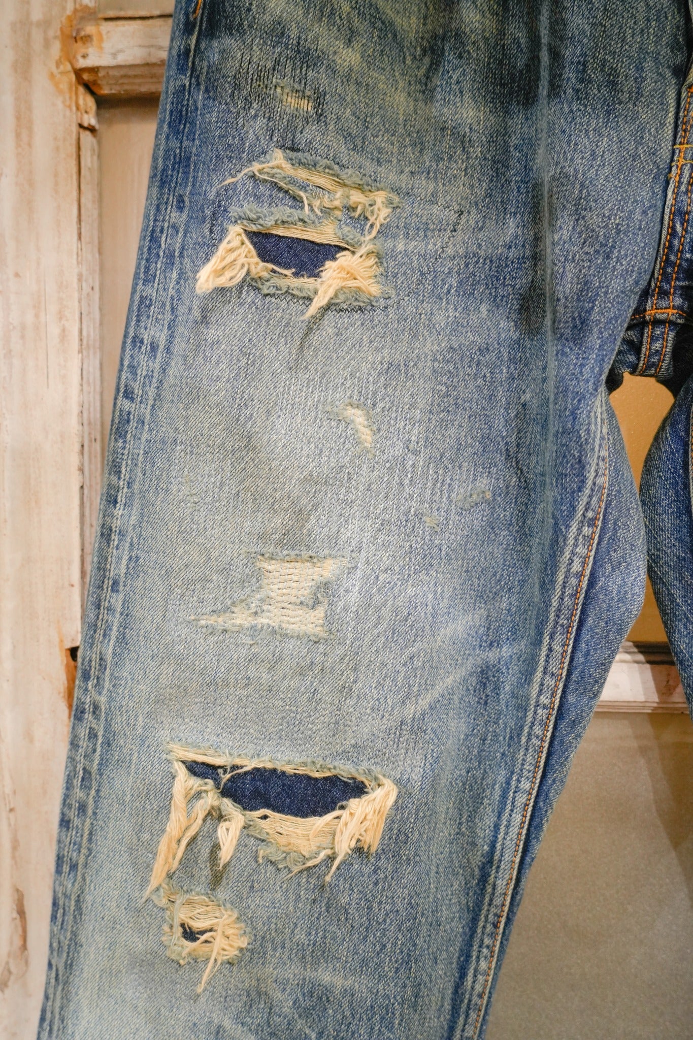 CLASSIC FIT DENIM CS131 (AW25) - INDIGO