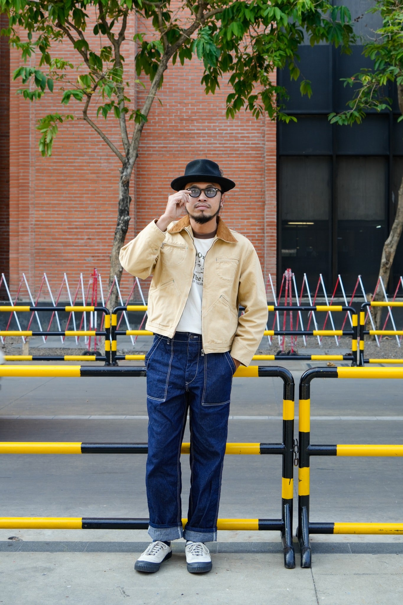 Barn Jacket - Brown Canvas