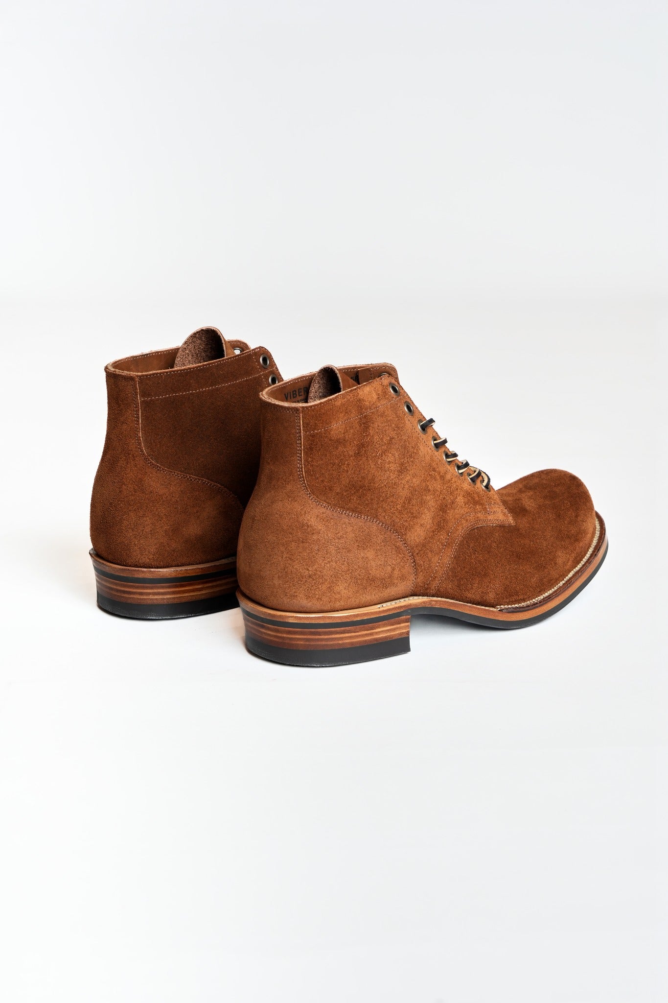 SB310 HRWN - Washed Brown Waxed Flesh