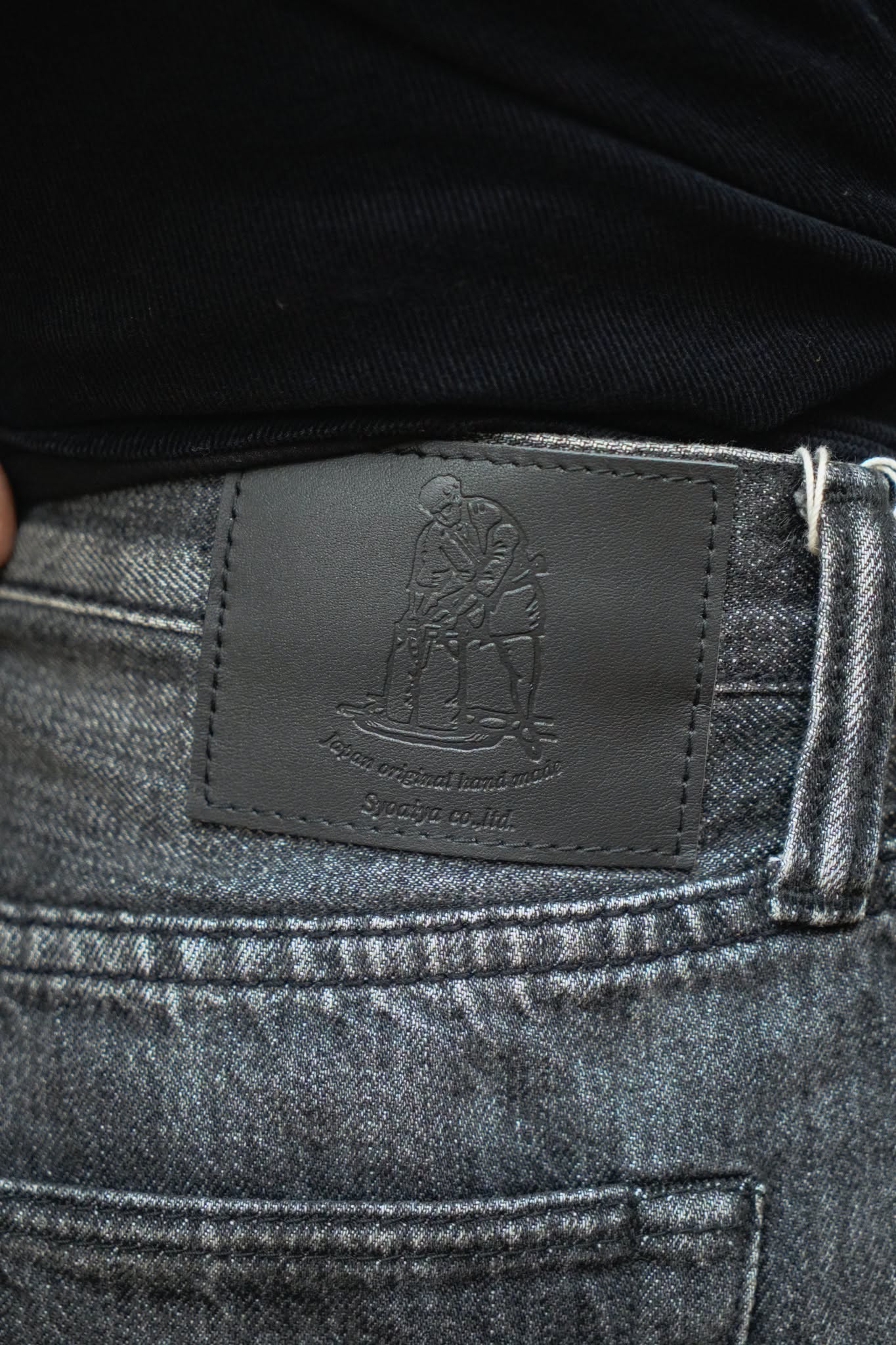 USED-003-BK 14oz Natural Wash Denim Regular Straight - BLACK