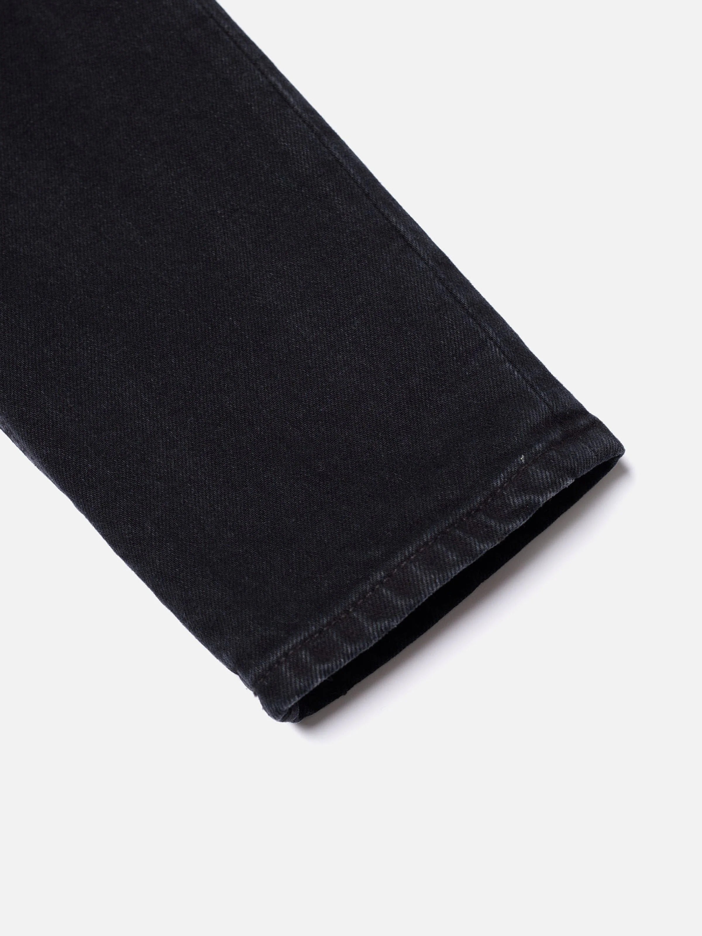 MELLOW MAE - SO BLACK