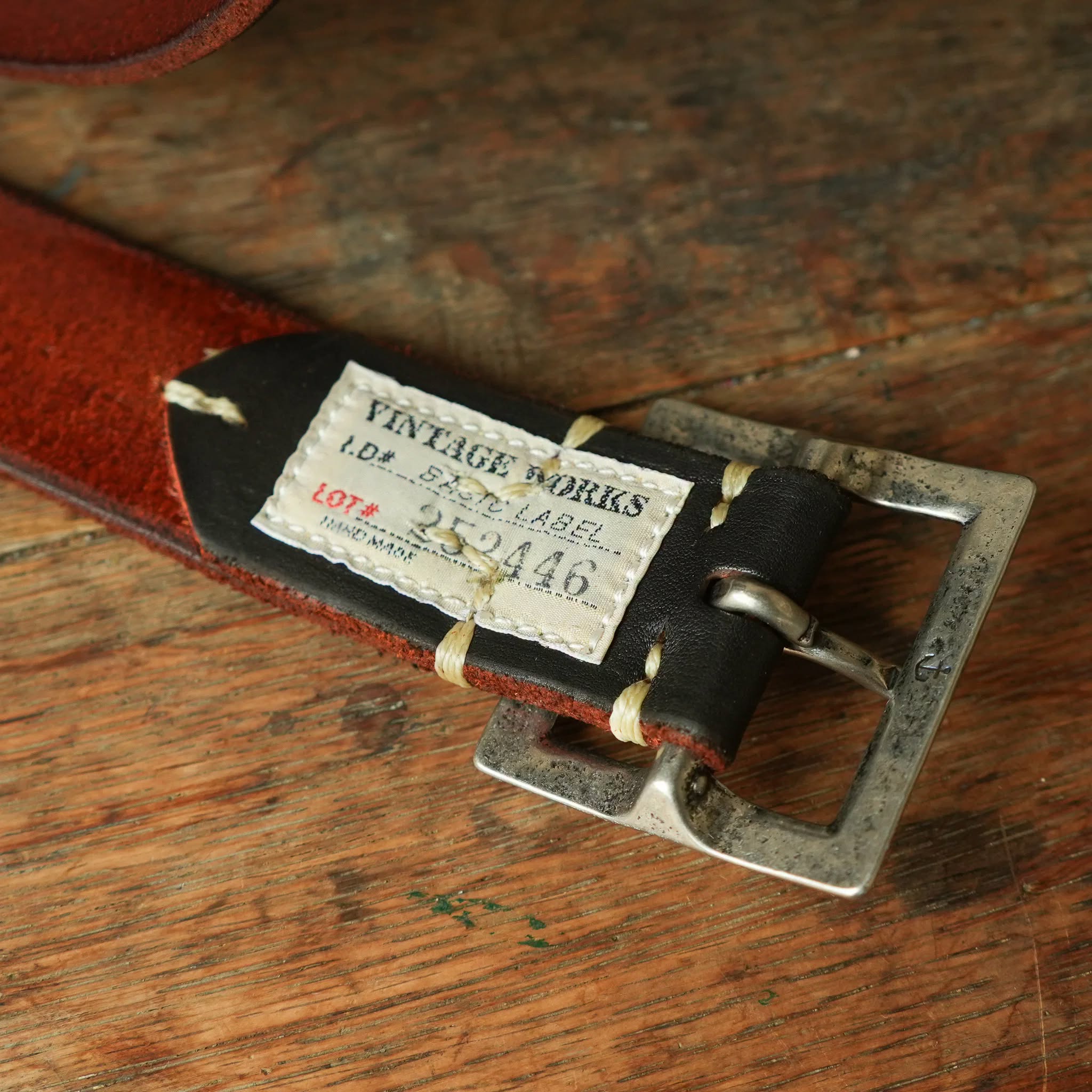 DH5727 CH-3 CHASIN - BLACK