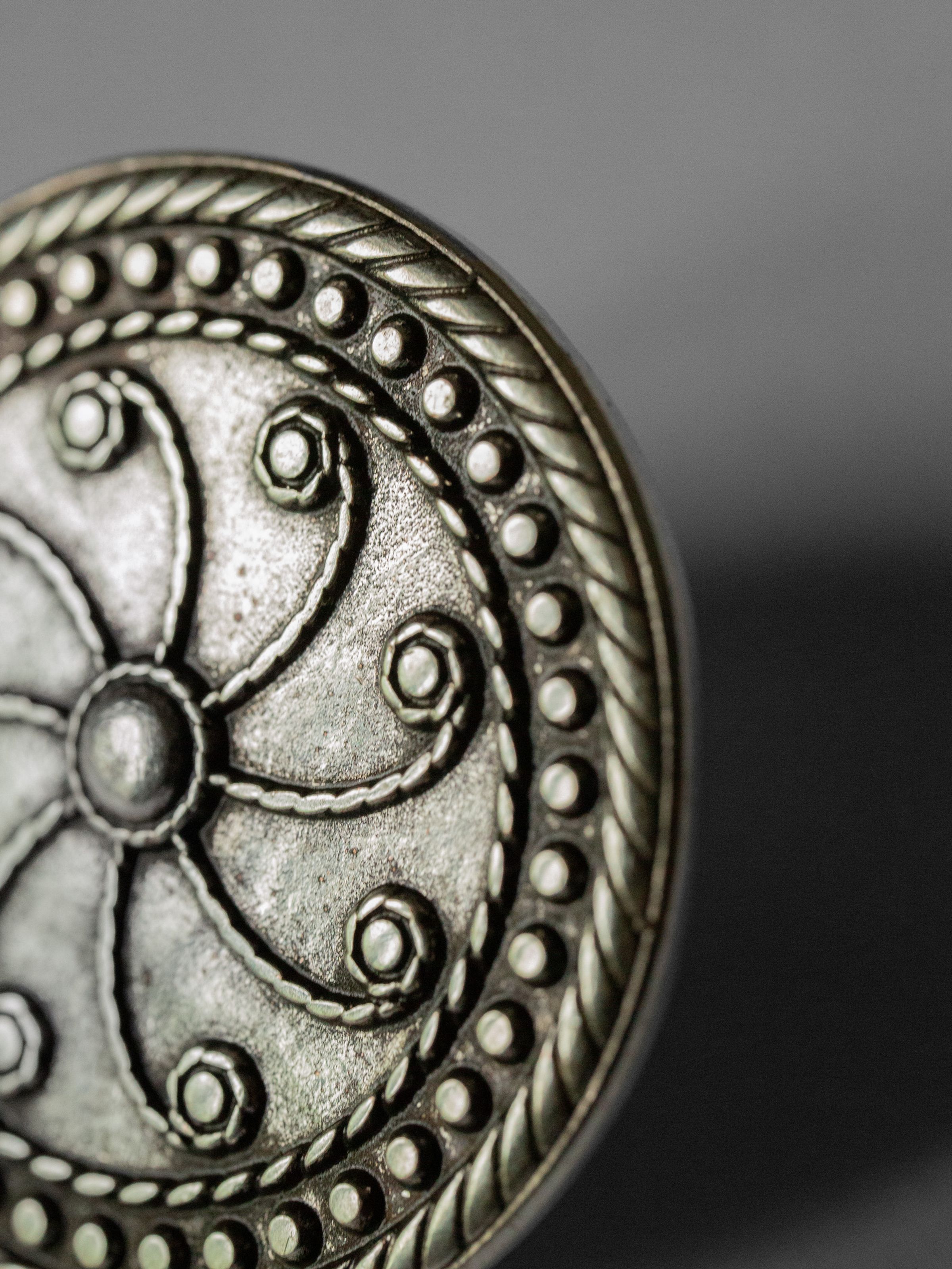 Concho Scarf Ornament - Silver