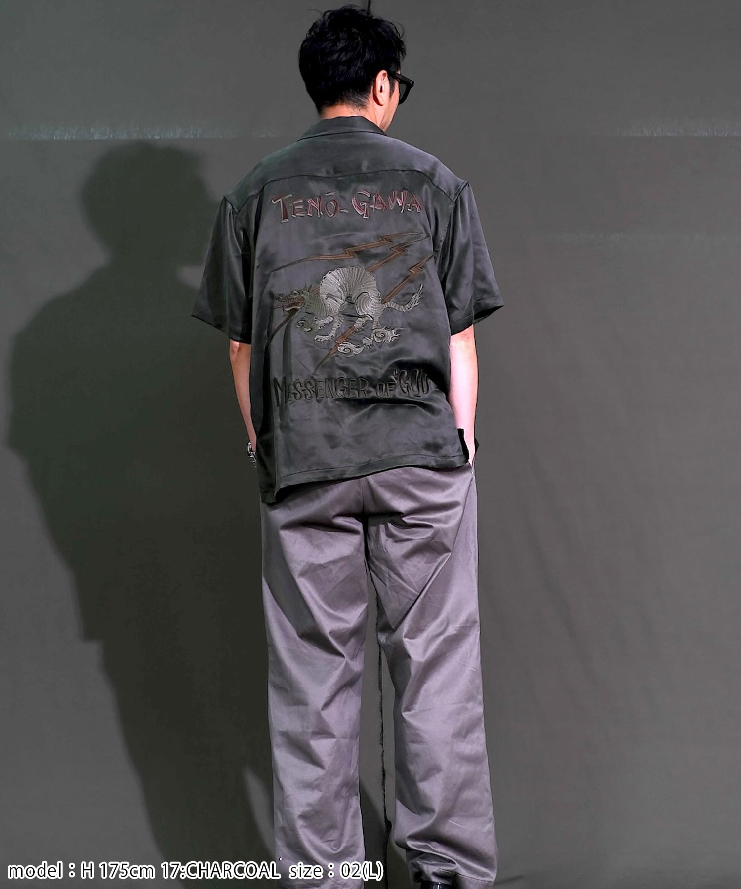 GS2549927 MOG ENBROID SUKA SHIRTS - CHARCOAL