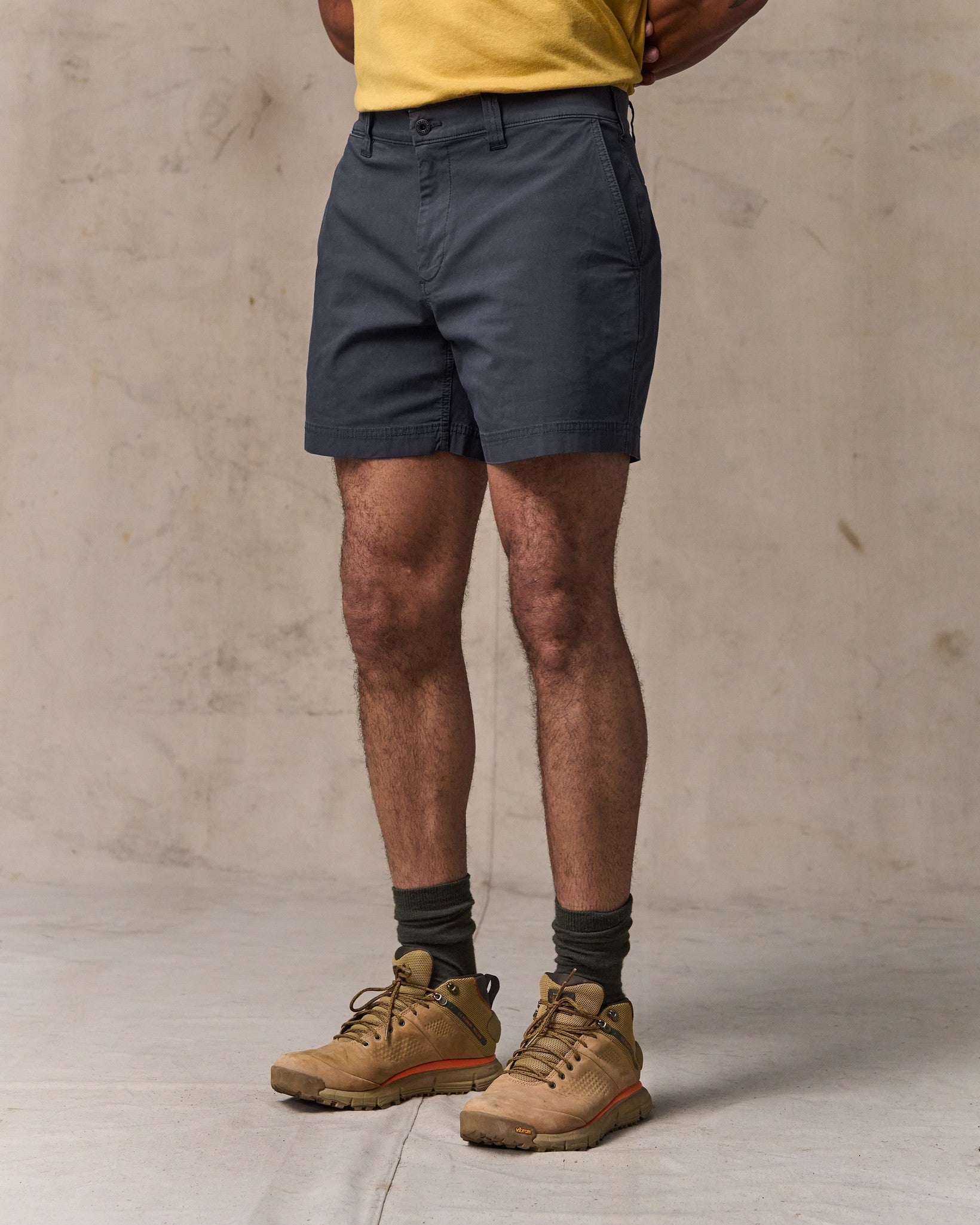 GRANITE MOUNTAIN 6" SHORTS - INK BLUE