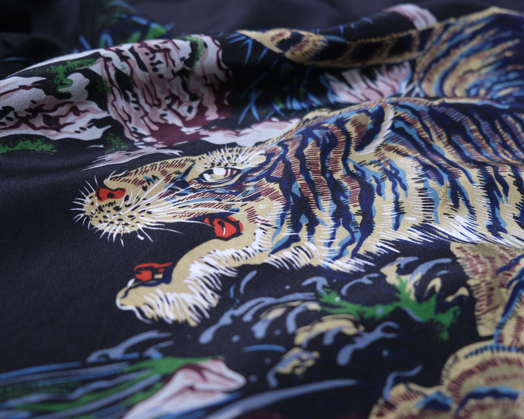 923 ONE TIGER - BLACK