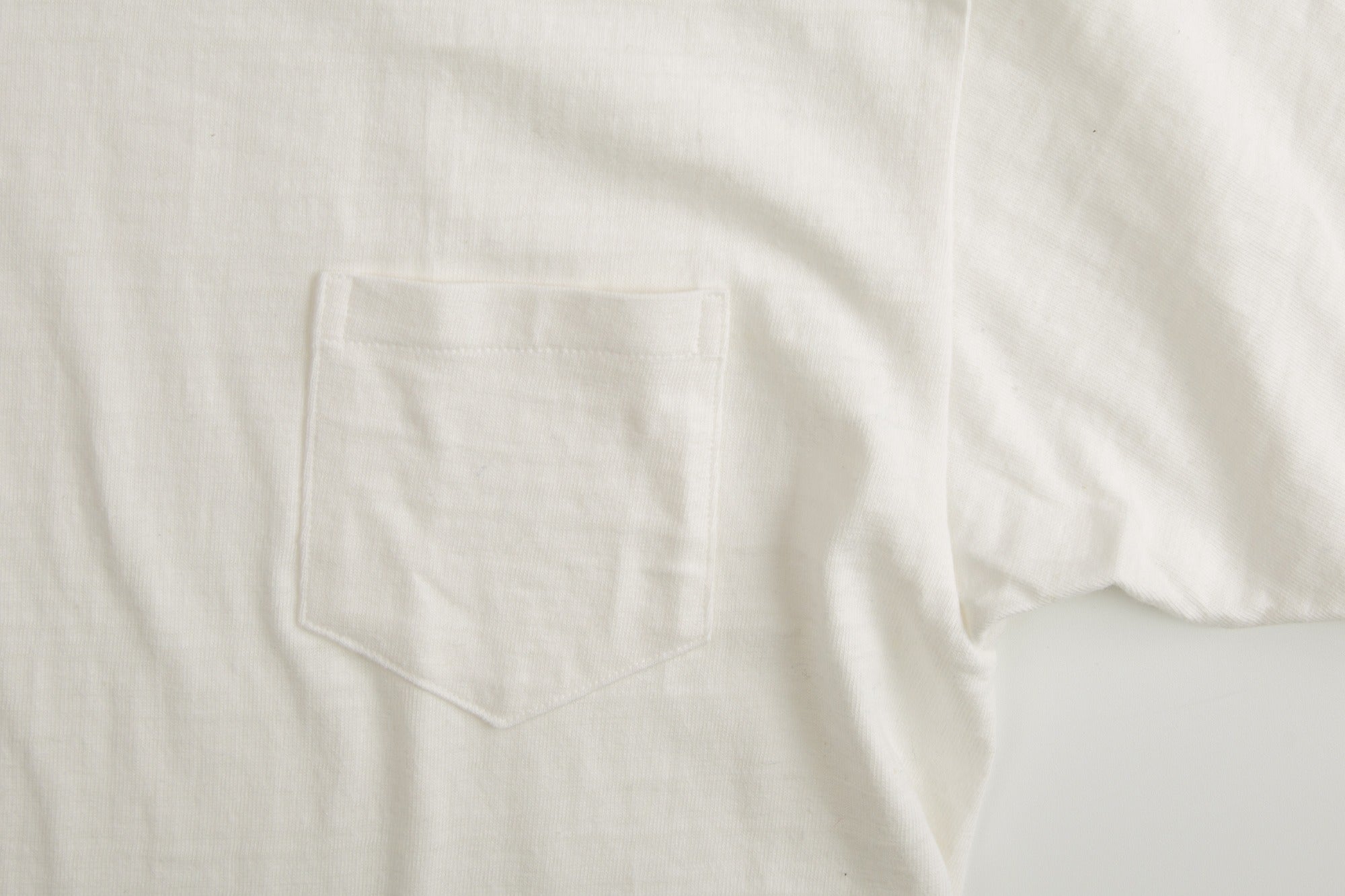 JG-CS07 Standard Pocket TEE - OFF WHITE