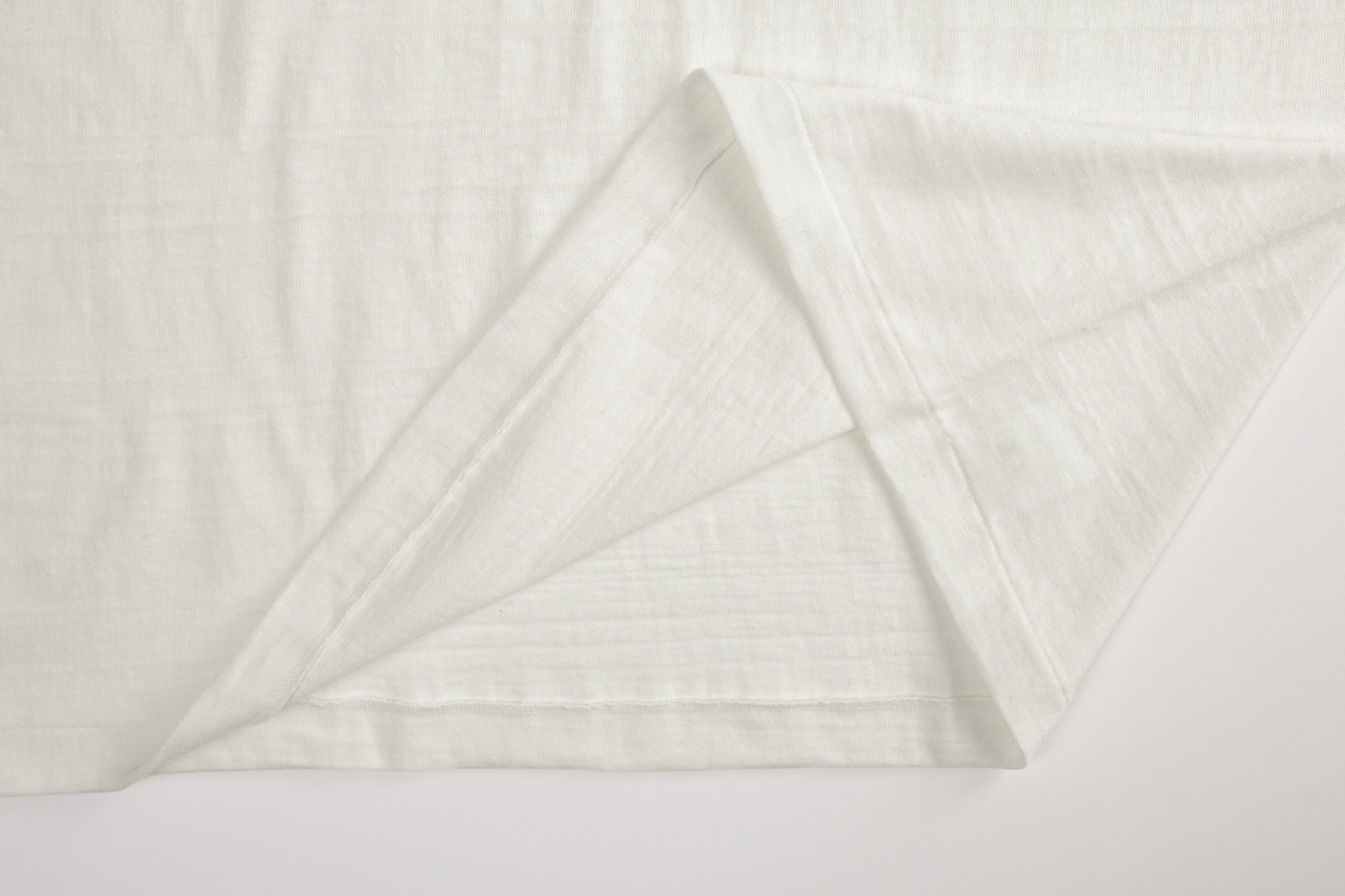 JG-CS07 Standard Pocket TEE - OFF WHITE