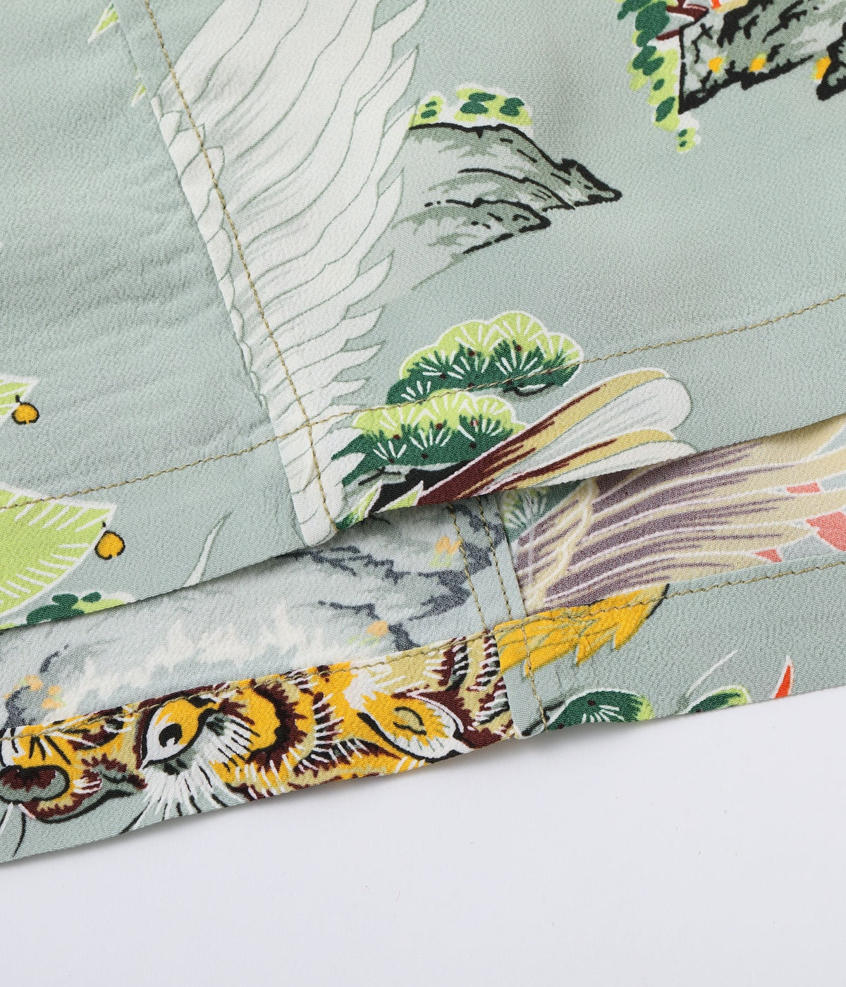 SS39743 SUN SURF SPECIAL EDITION “EAGLE, TIGER, DRAGON” - GRAY