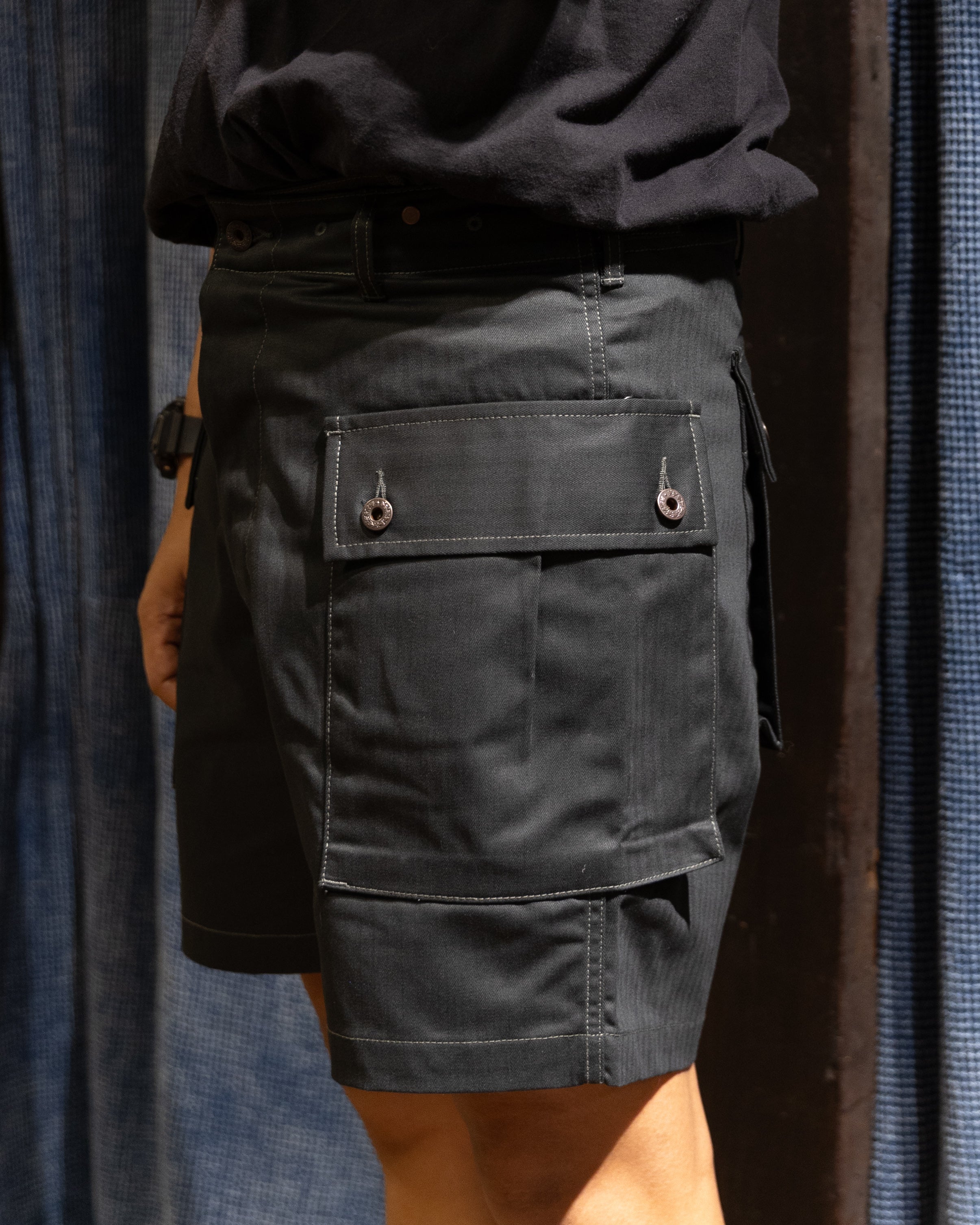 Short Monkey Pants - BLACK HBT