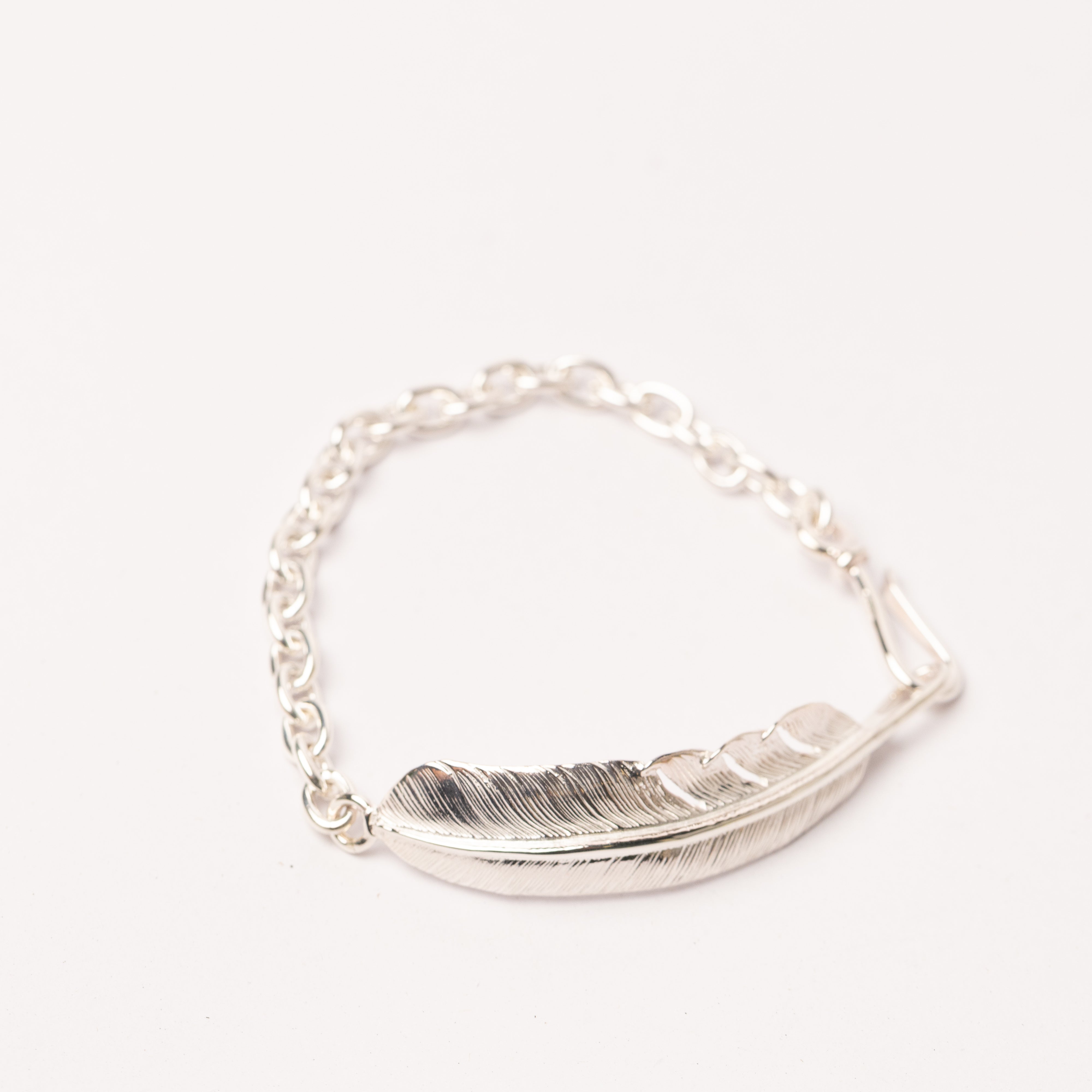 BR-050 Feather Chain Bracelet (L)