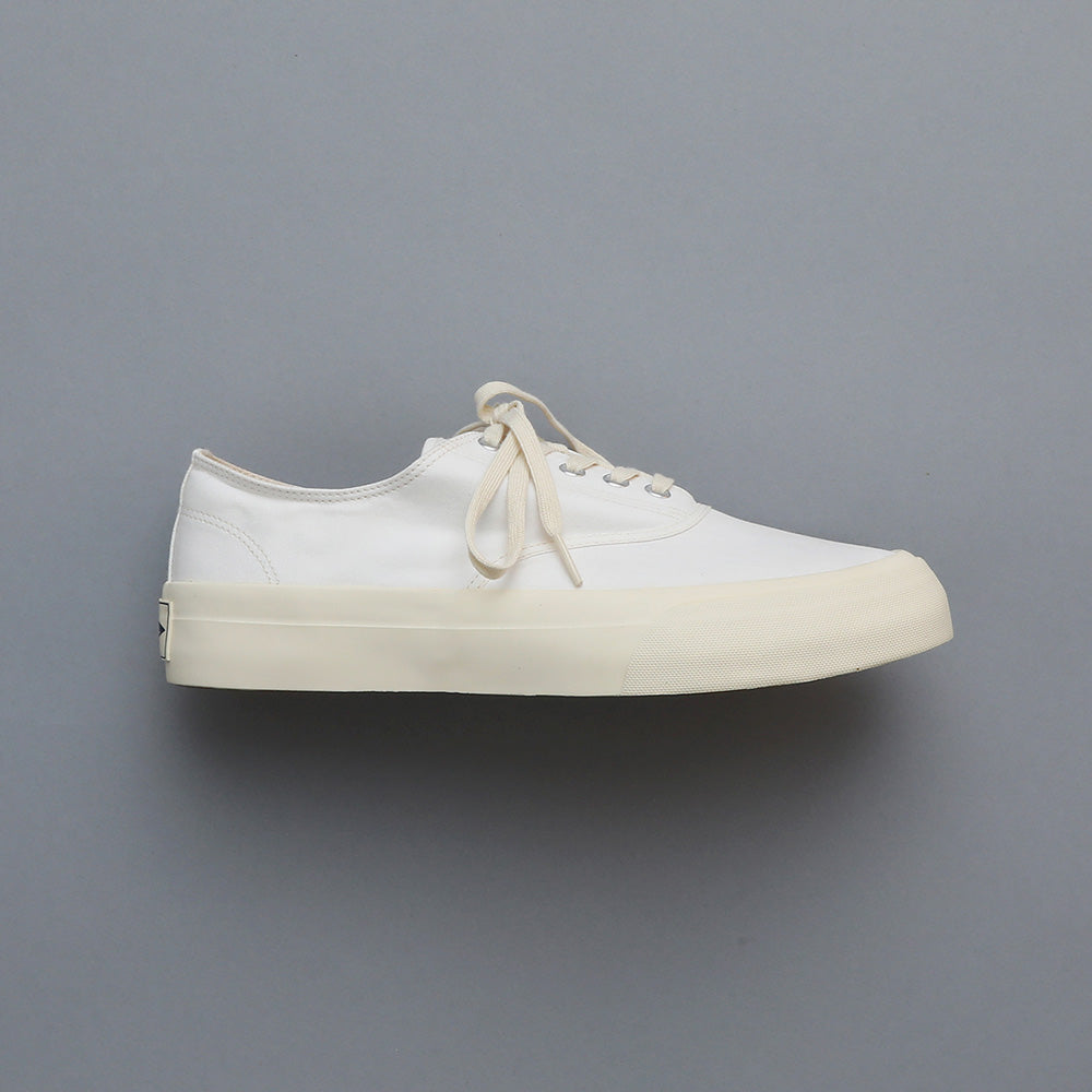 D-01 - WHITE