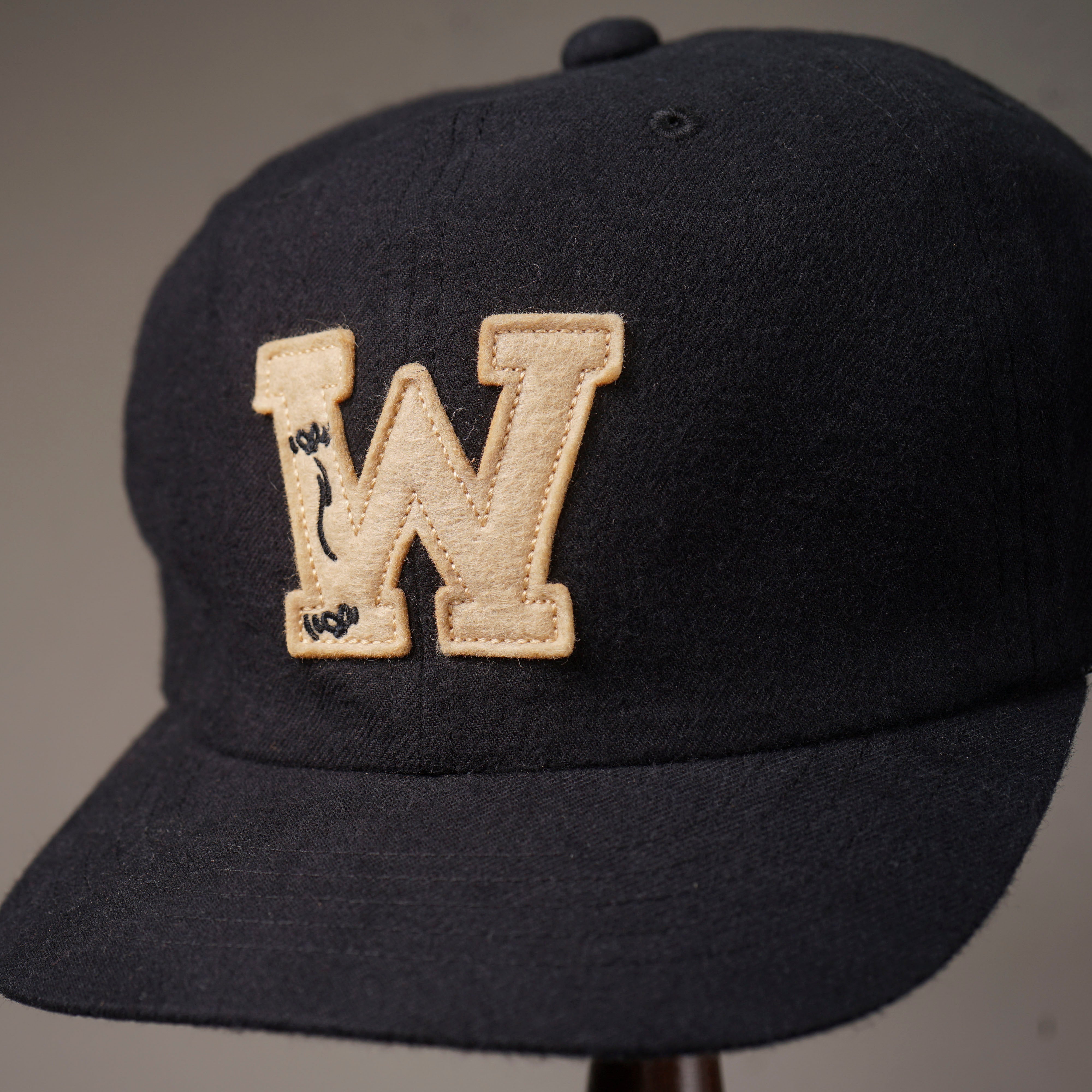 FLY W - BASEBALL CAP - BLACK