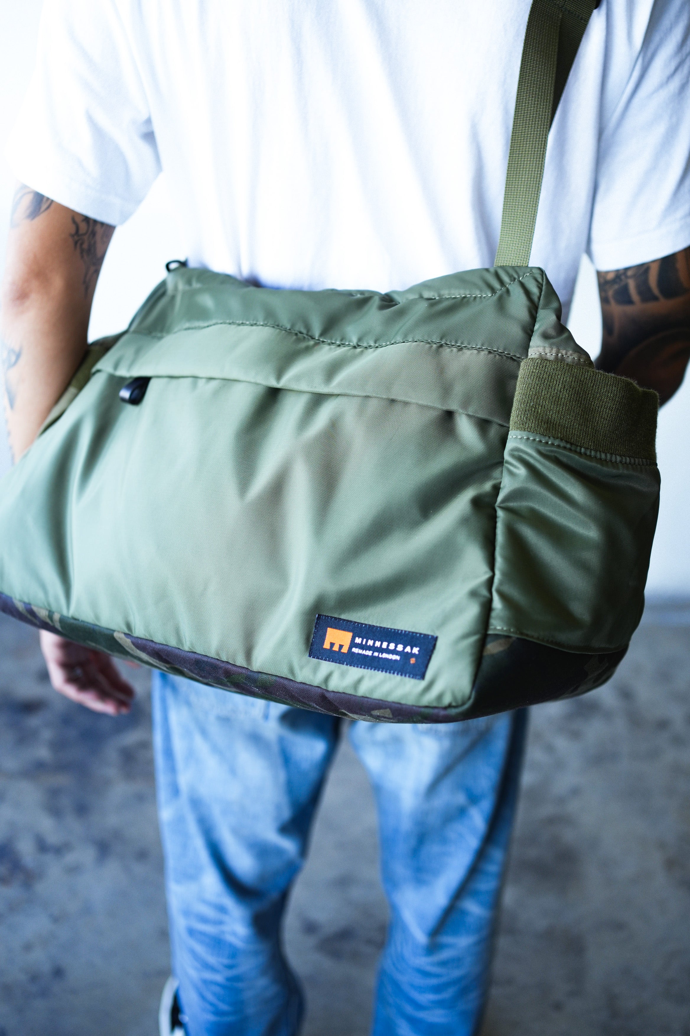 JUST TRAVEL - OLIVE/CAMO