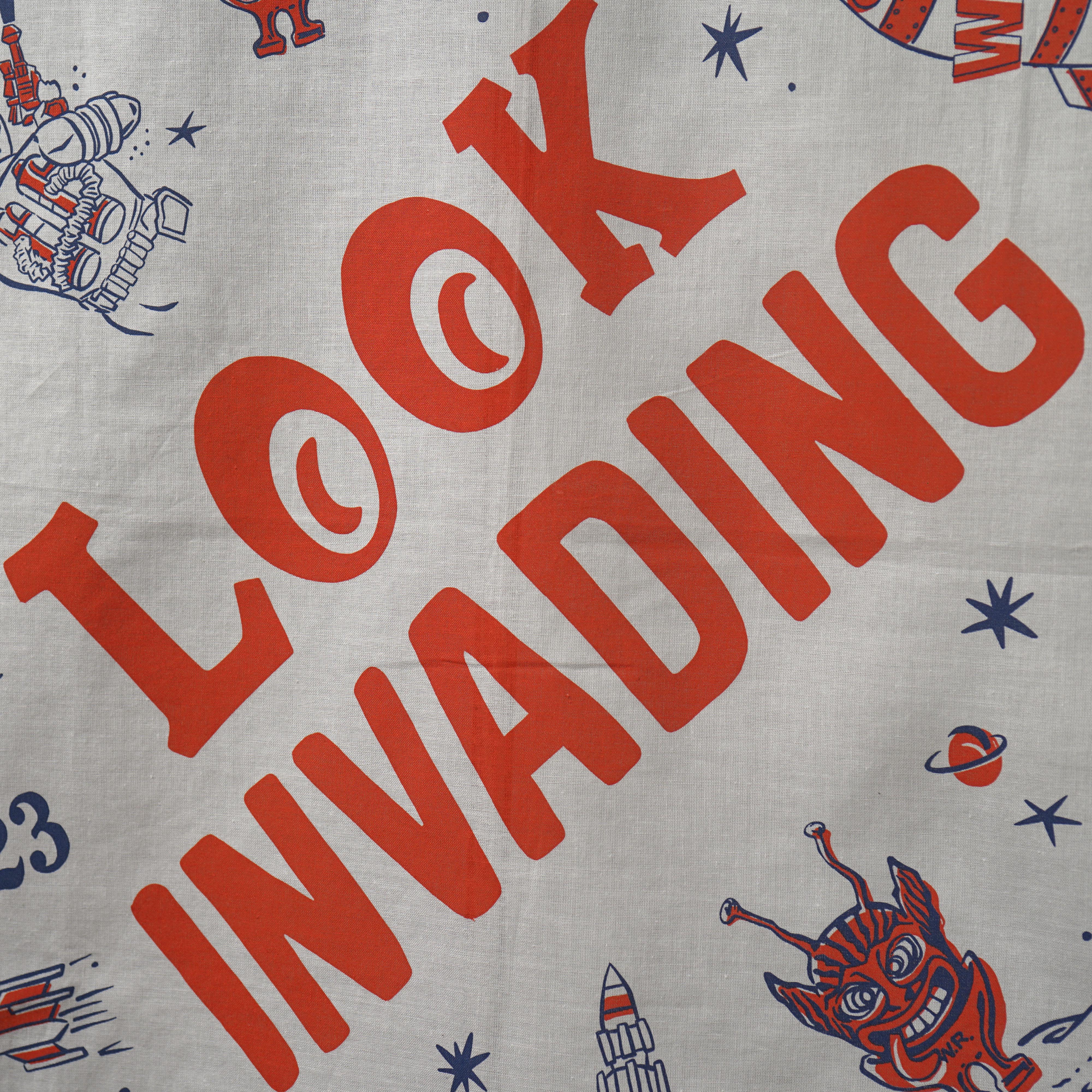 LOOK INVADING - BANDANA - WHITE