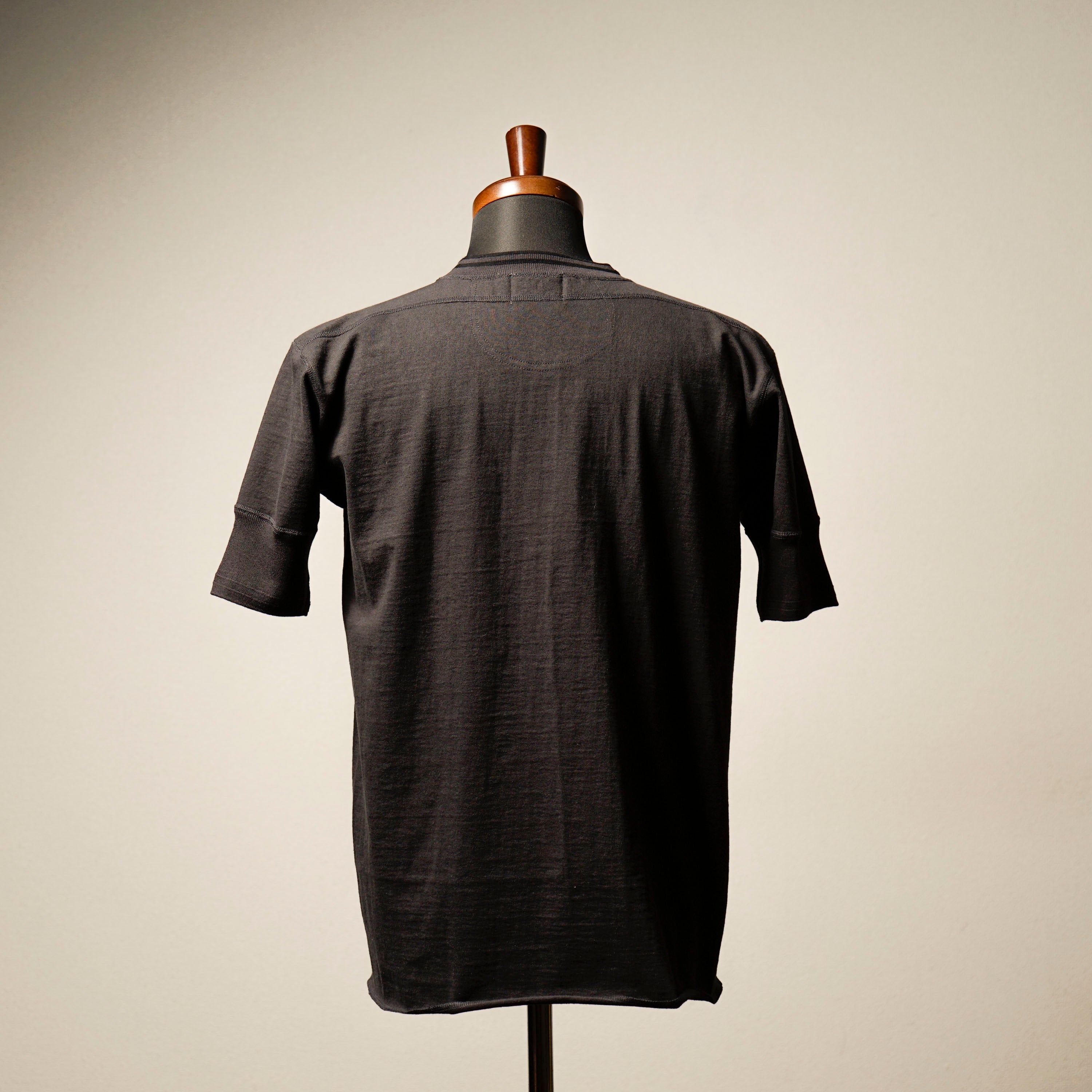 ROYAL HENRY S/S T-SHIRTS - BLACK