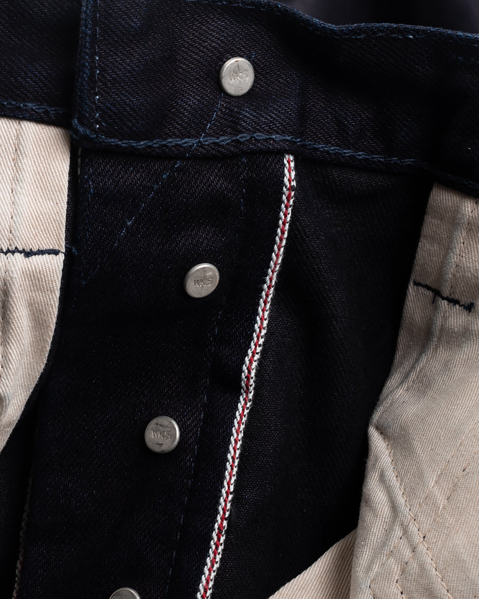 IH-634S-142ib 14oz Selvedge Straight Cut - INDIGO/BLACK