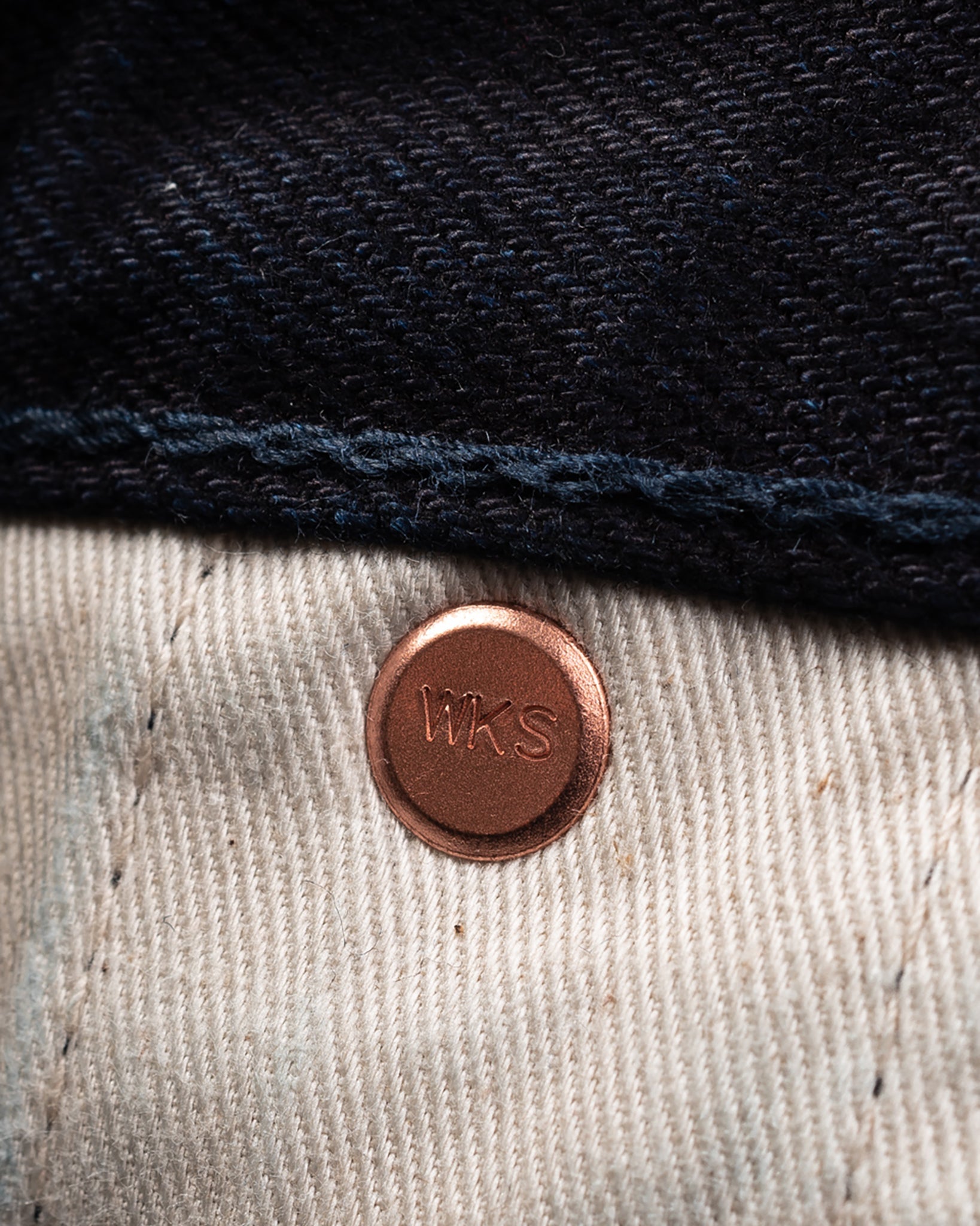 IH-634S-142ib 14oz Selvedge Straight Cut - INDIGO/BLACK