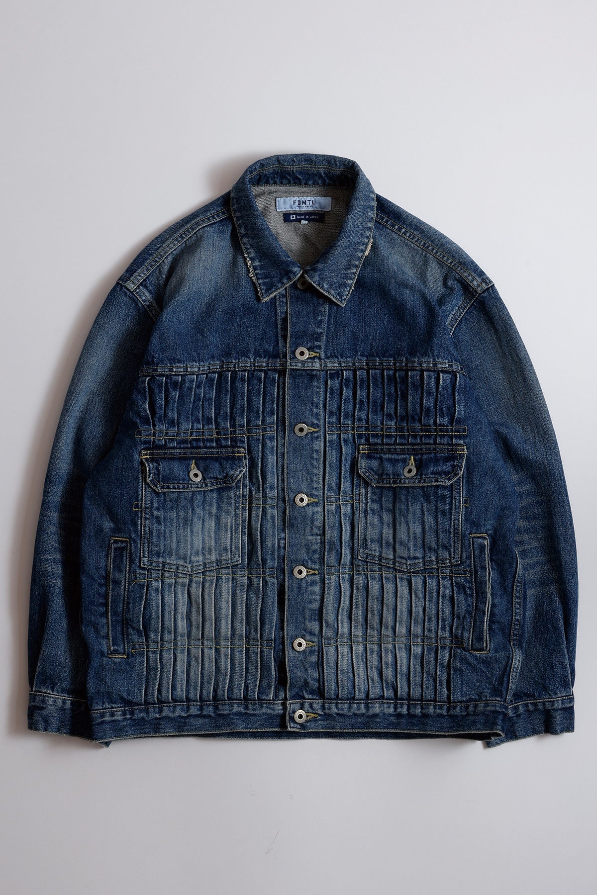 DENIM PLEATED JACKET 3YR WASH (FA26) - INDIGO