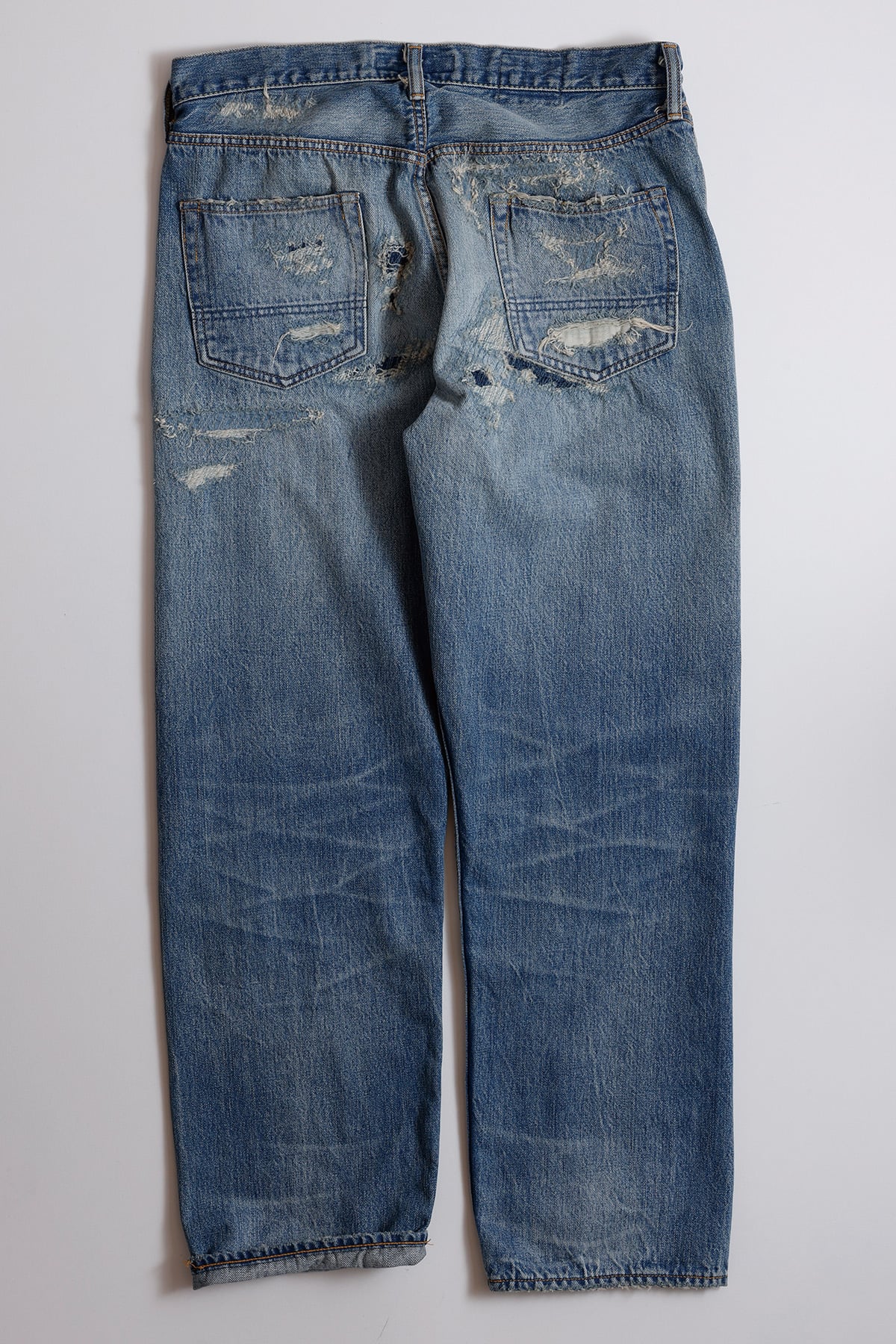 CLASSIC STRAIGHT DENIM CS136 (FA26) - INDIGO