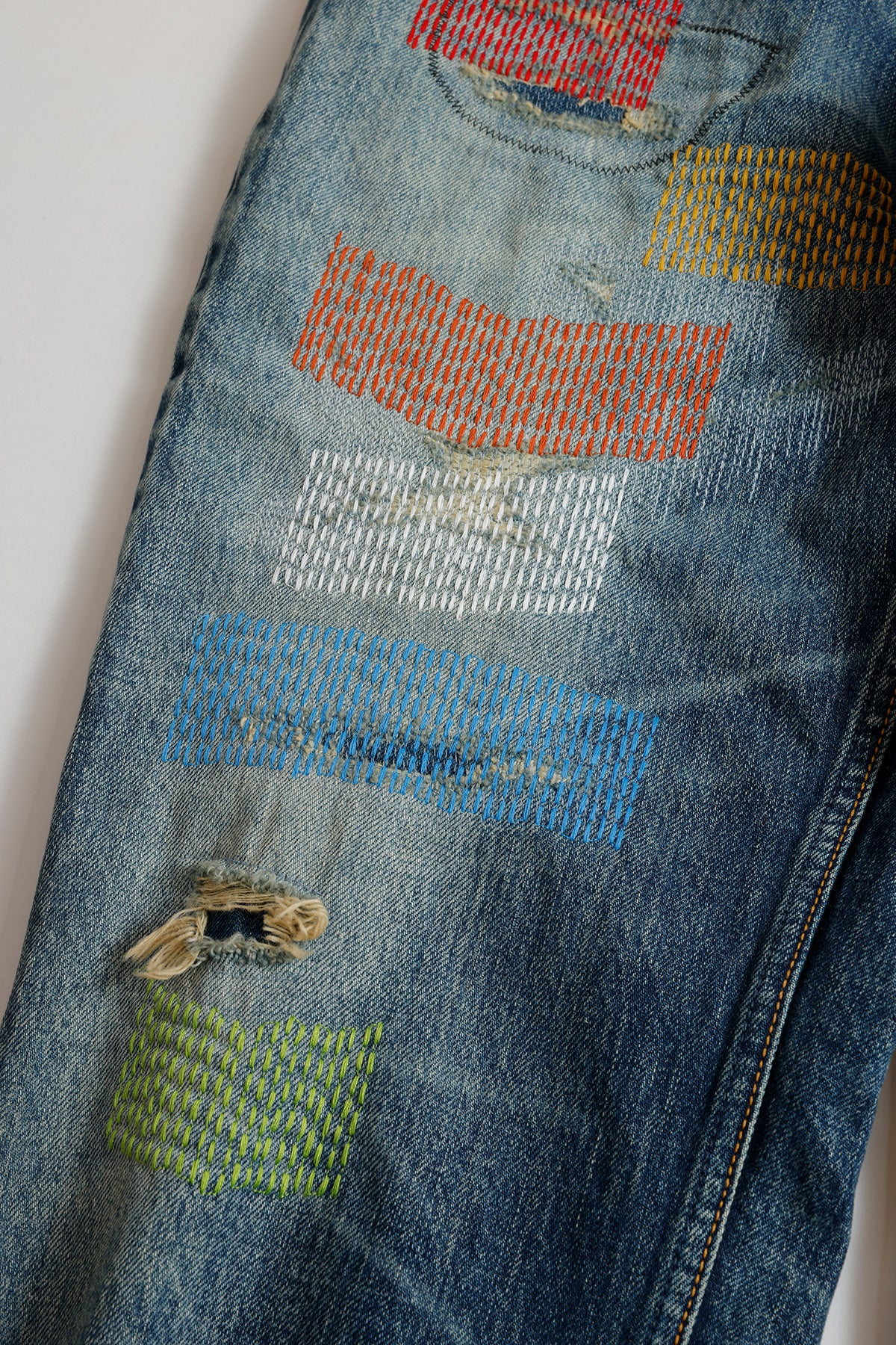 CLASSIC FIT DENIM CS129 (AW25) - INDIGO