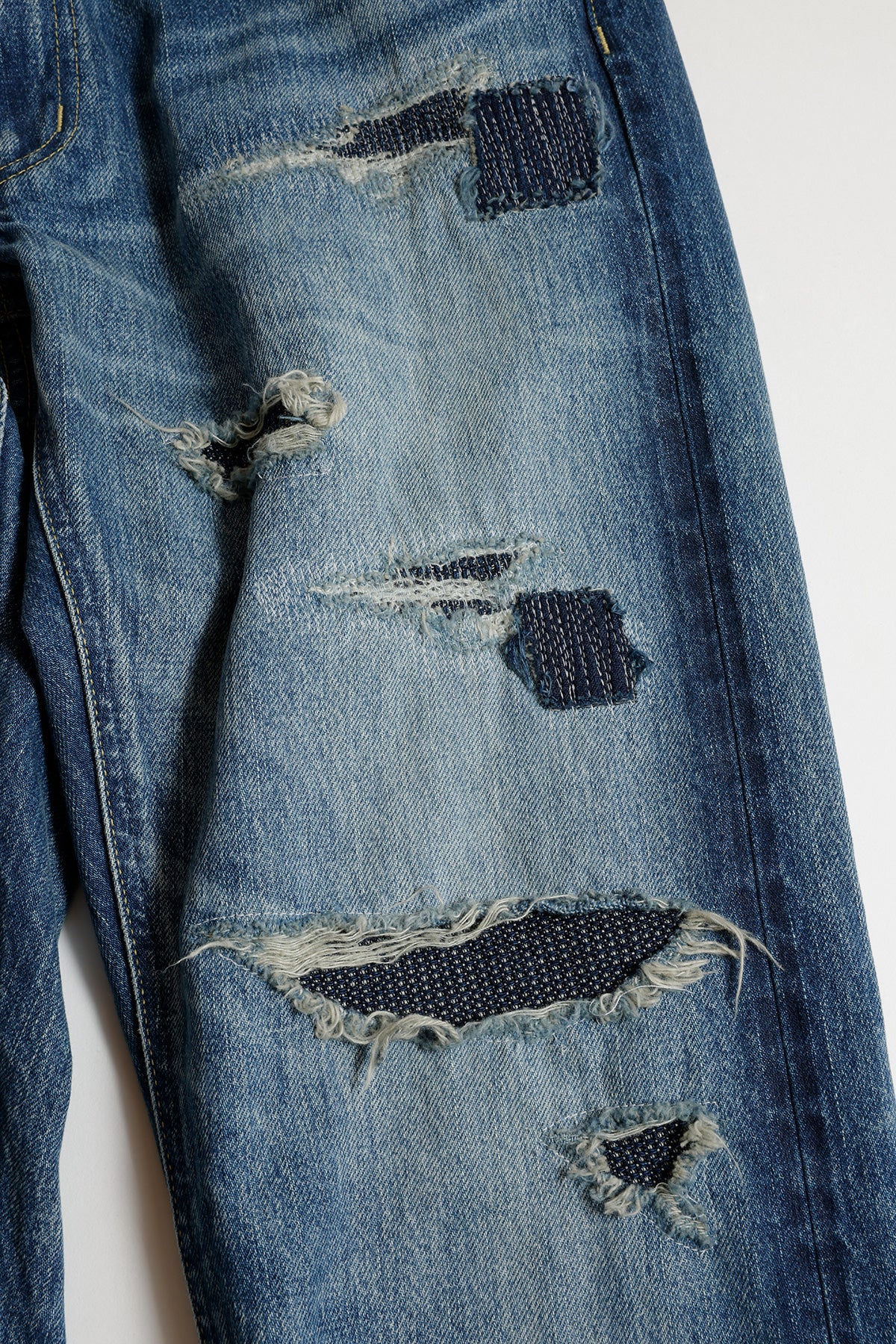 CLASSIC FIT DENIM CS130 (AW25) - INDIGO