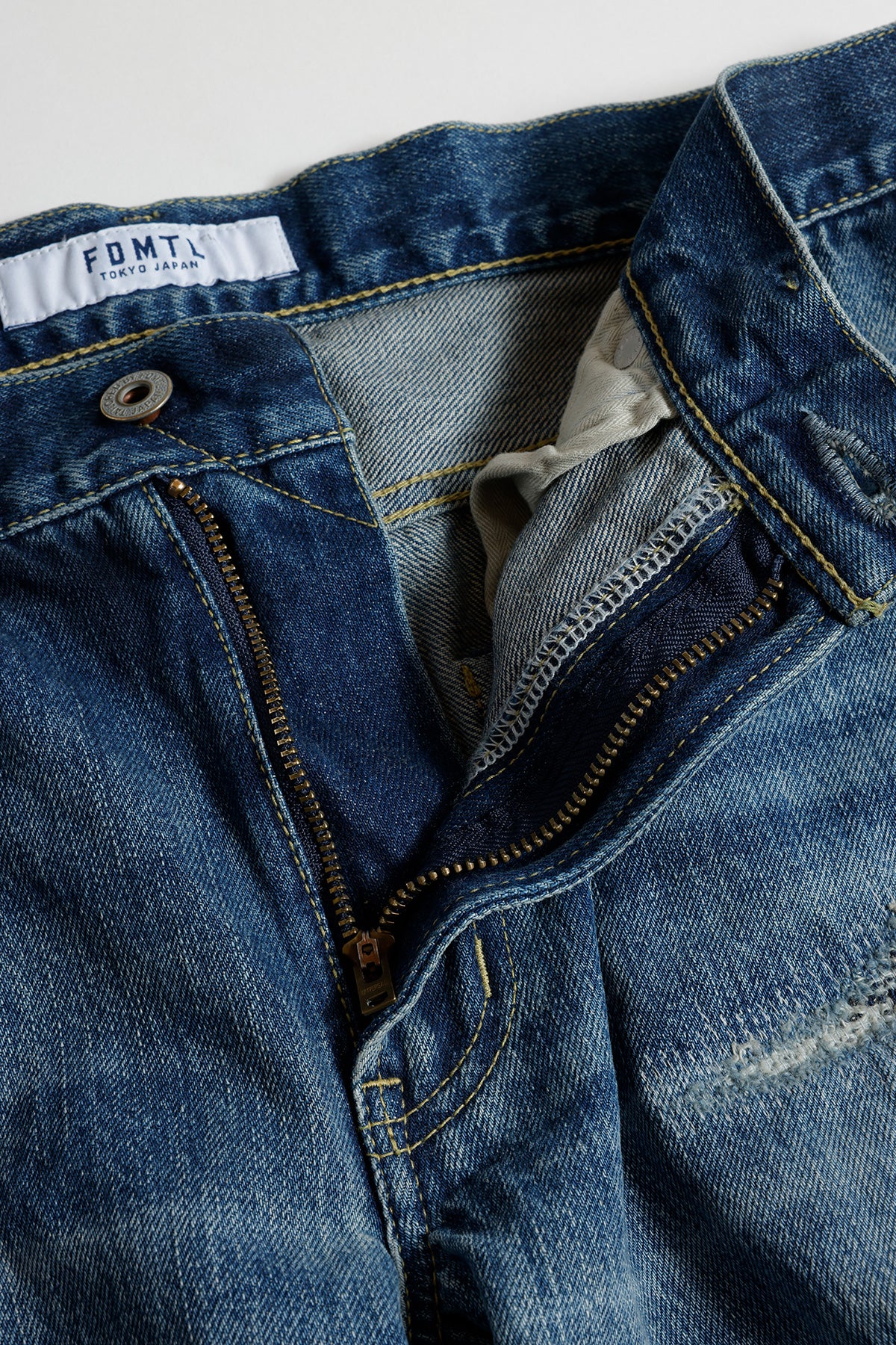 CLASSIC FIT DENIM CS130 (AW25) - INDIGO