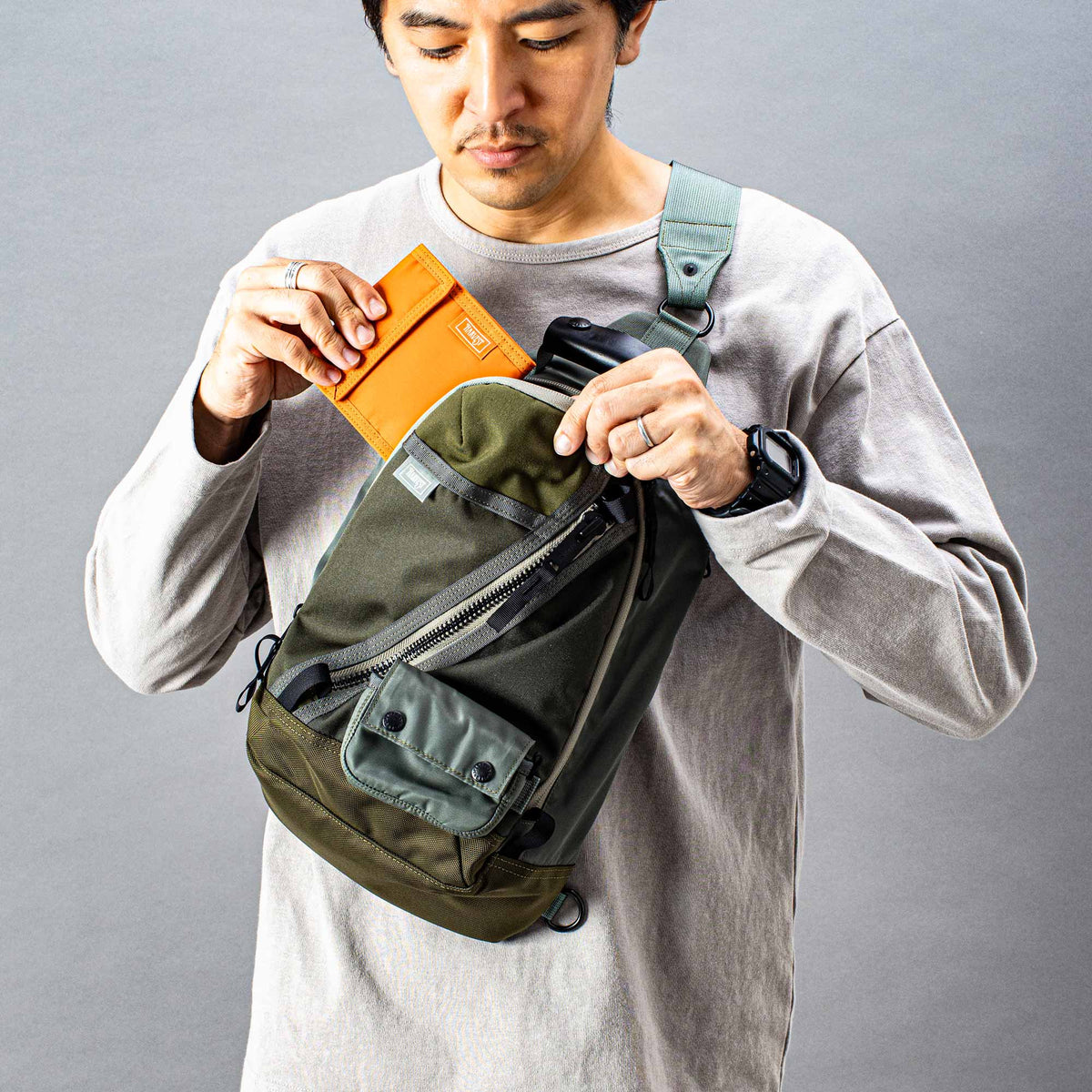 HGL-0188 ReLoad Sling Bag - SAGE GREEN