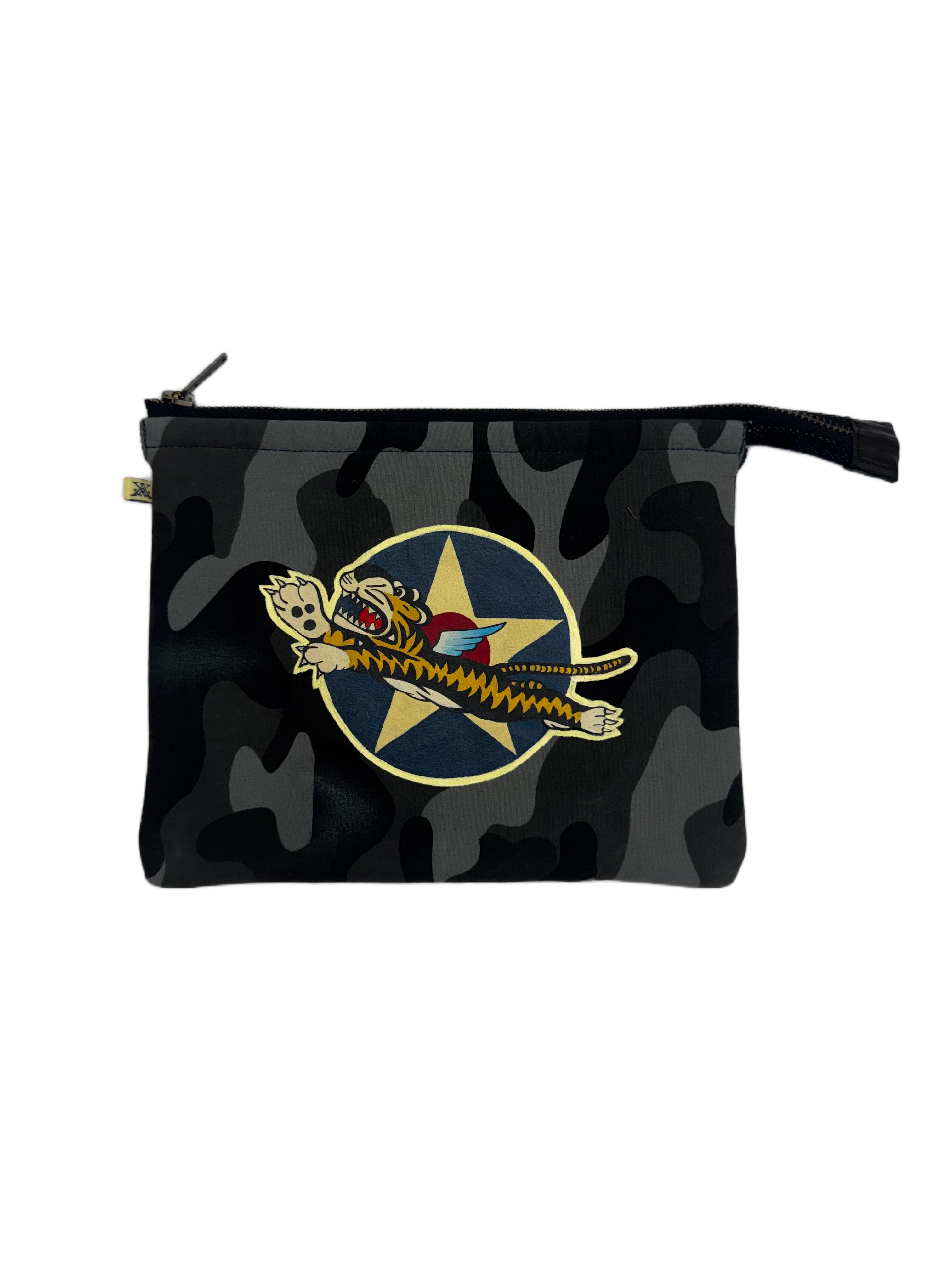 AK/PR/LOT3/ACC/045 Flying Tiger  Pouch - GREY CAMO