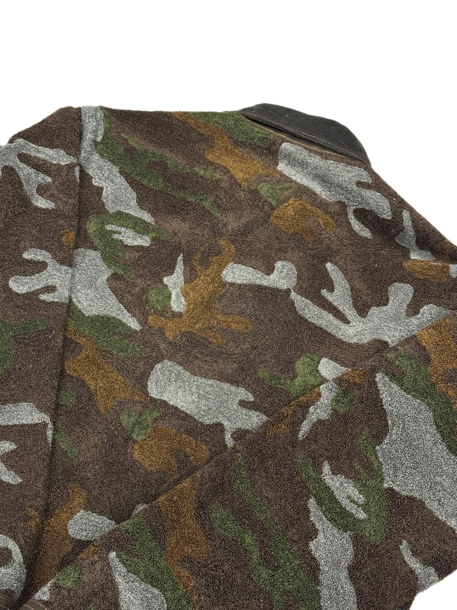 AK/PR/LOT4/JKT/062 Green Hand Chainstitch Embroidered Camo Denim Jacket - GREEN