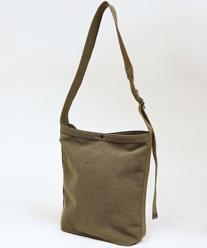 MAIL BAG VELOUR FELT - GREEN