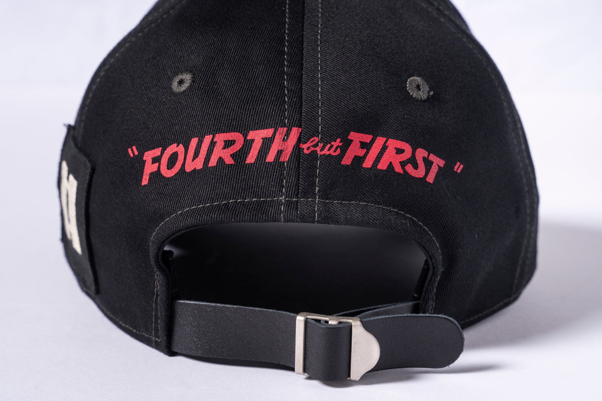 BASEBALL CAP / FOURTH BUT FIRST - BLACK