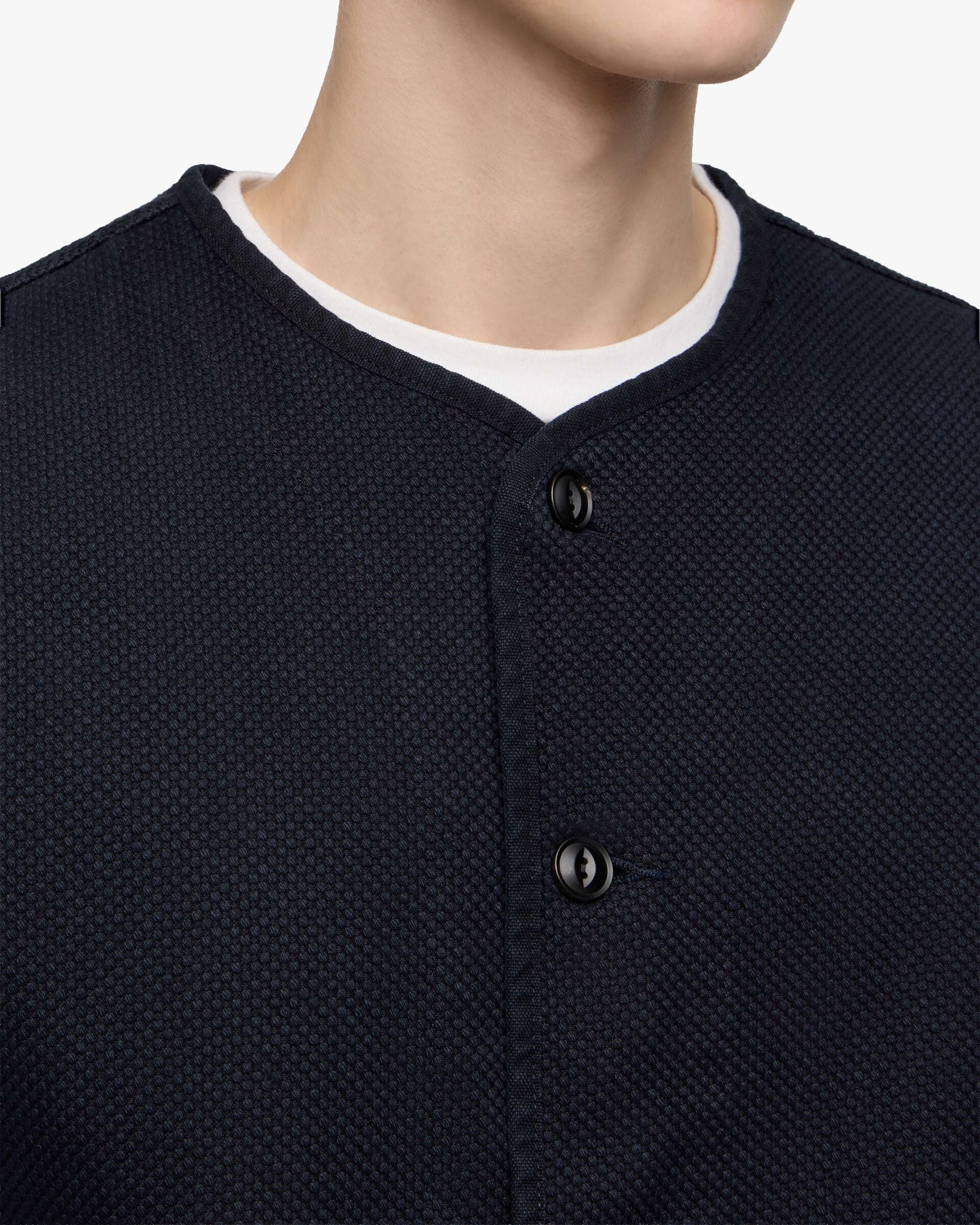 MMVE6000 SASHIKO VEST-OVERDYE - INDIGO