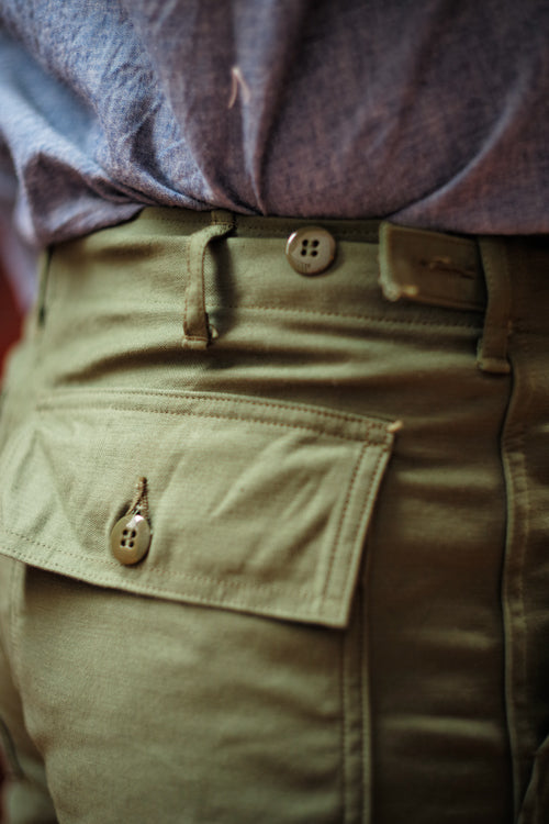 MP23003 TROUSERS MEN'S COTTON SATEEN OG-107 - OLIVE