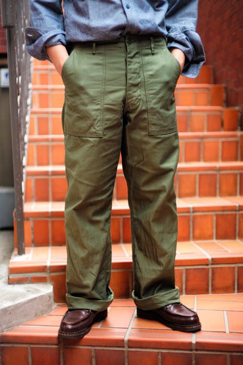 MP23003 TROUSERS MEN'S COTTON SATEEN OG-107 - OLIVE