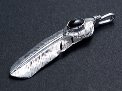 P-359R FEATHER WITH BLACK STAR AND HEART FEATHER (L)